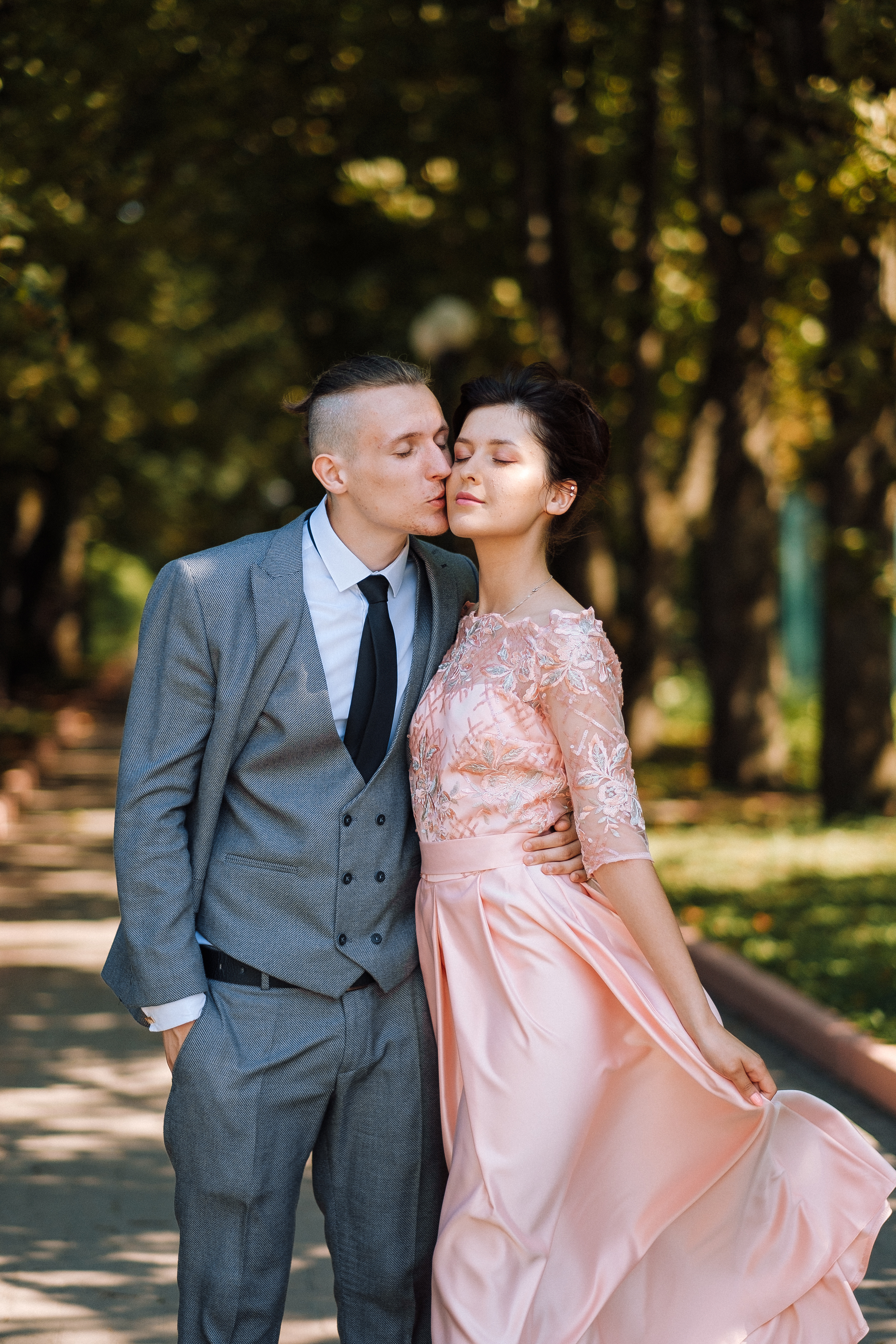 Выпускной школа номер 3. Хмельник. Ivan Skufinsky — wedding and family photographer in Vancouver