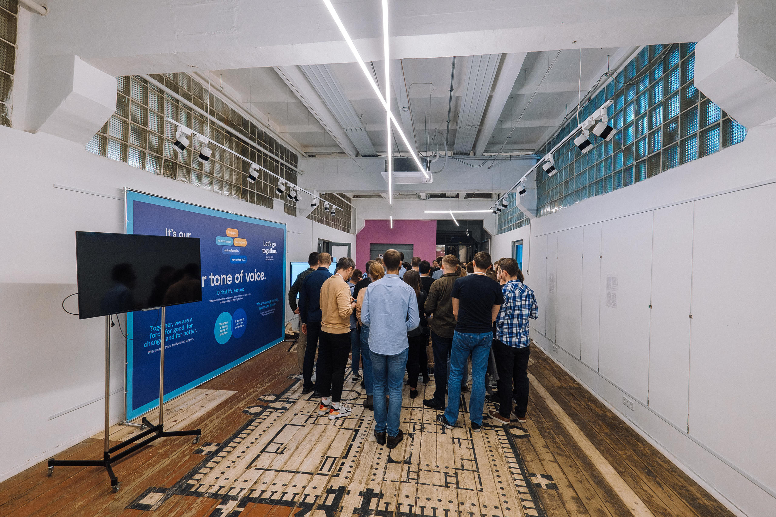 ZEO Alliance 24.10.19 party. Ivan Skufinsky — wedding and family photographer in Vancouver