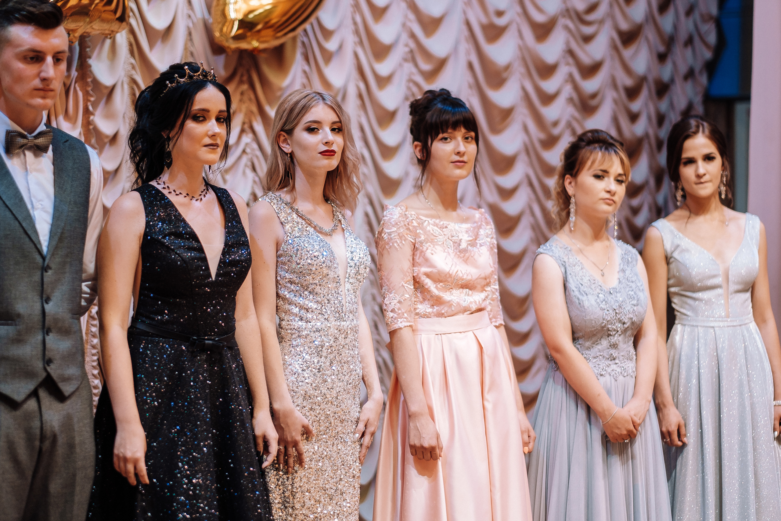 Выпускной школа номер 3. Хмельник. Ivan Skufinsky — wedding and family photographer in Vancouver