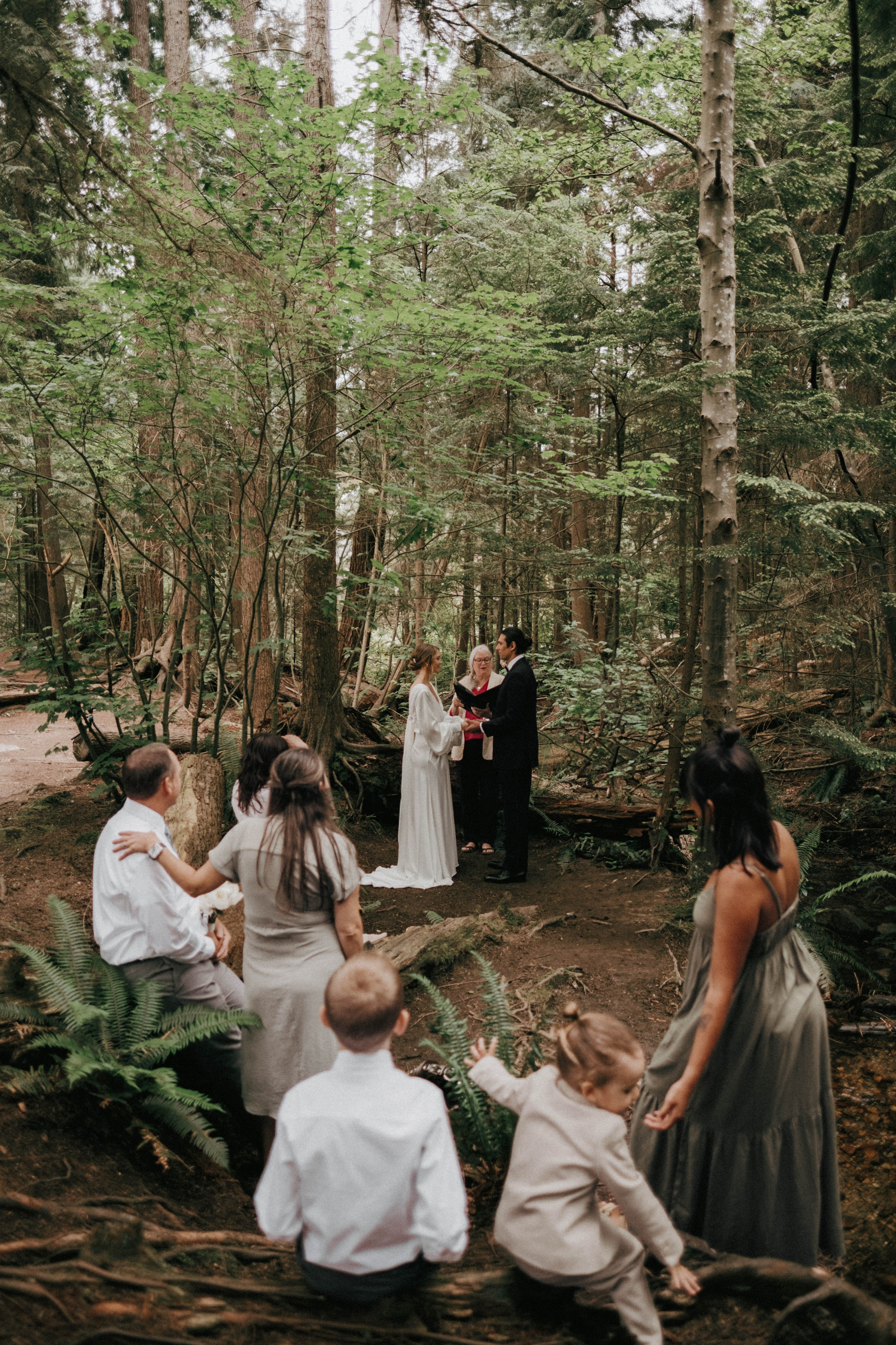 Michael & Caitlyn. Ivan Skufinsky — wedding and family photographer in Vancouver