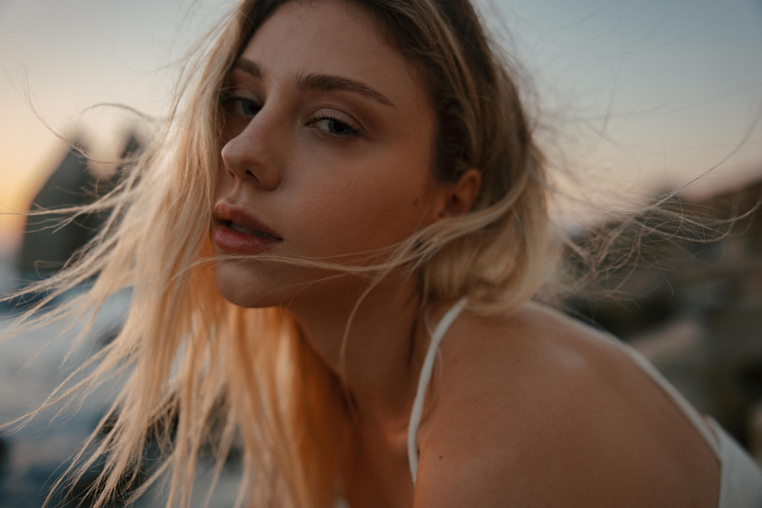 Kate. Yeni Foca. Ivan Skufinsky — wedding and family photographer in Vancouver