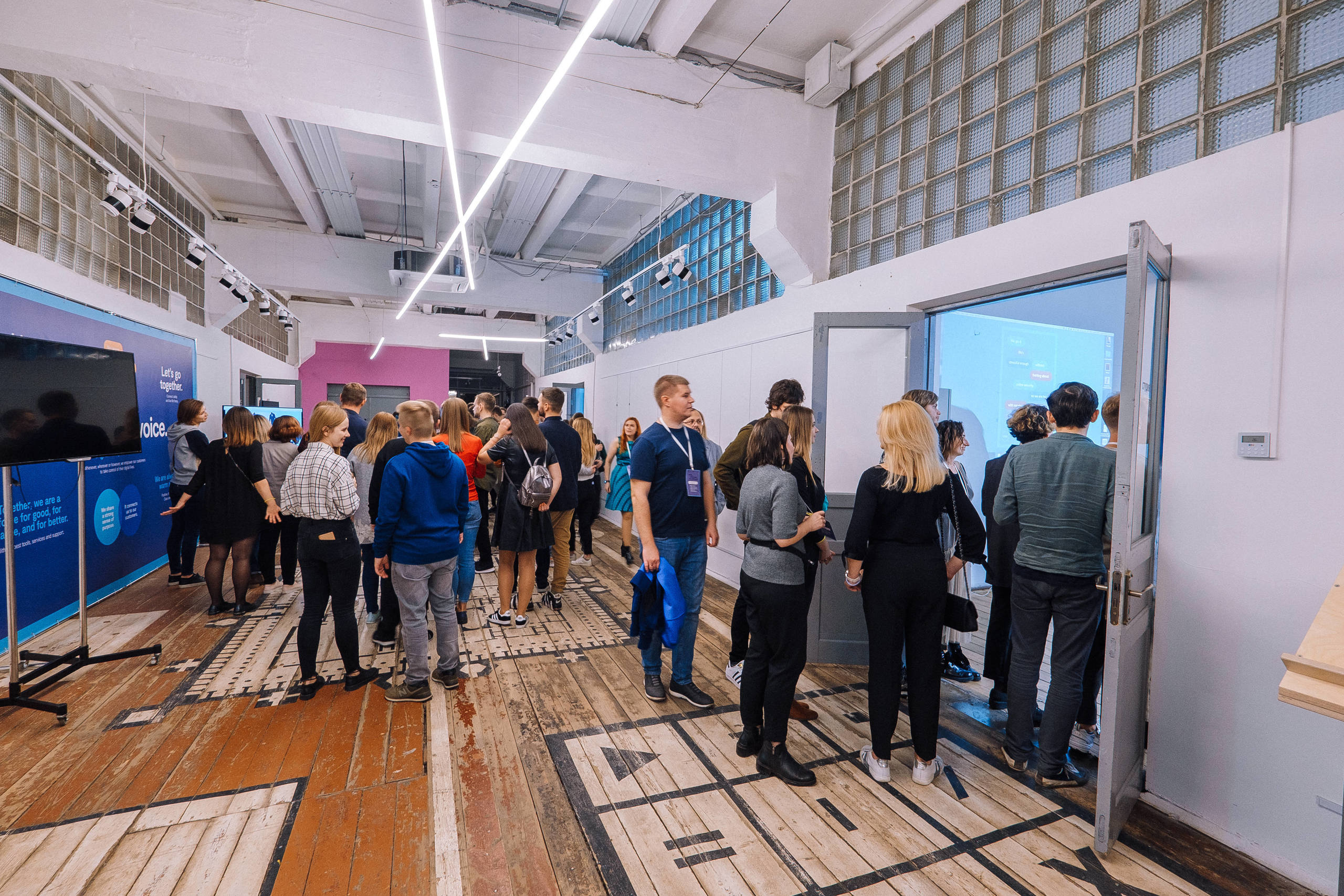 ZEO Alliance 24.10.19 party. Ivan Skufinsky — wedding and family photographer in Vancouver