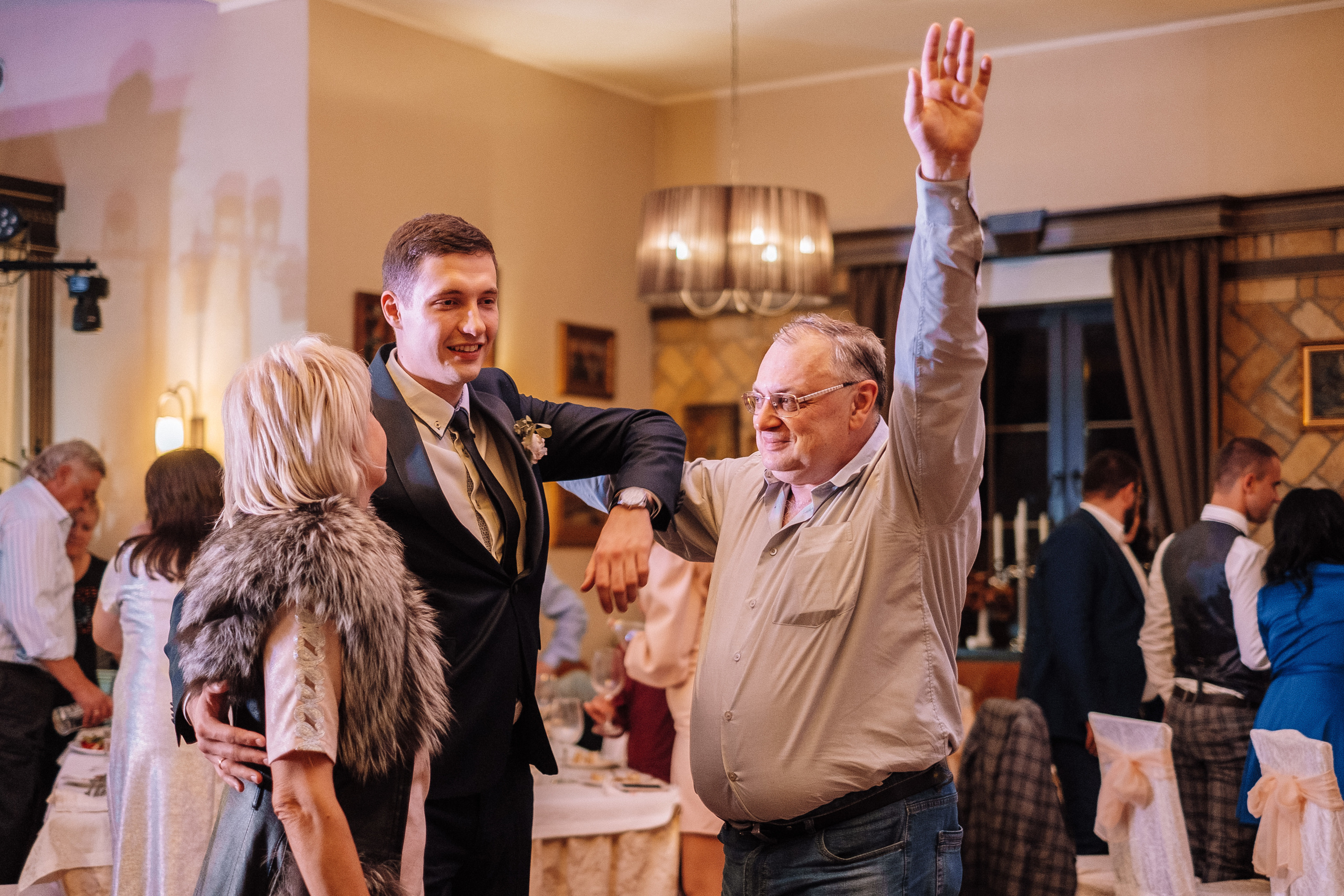 2019 19.10 WeddingStory Евгений+Юлия. Ivan Skufinsky — wedding and family photographer in Vancouver