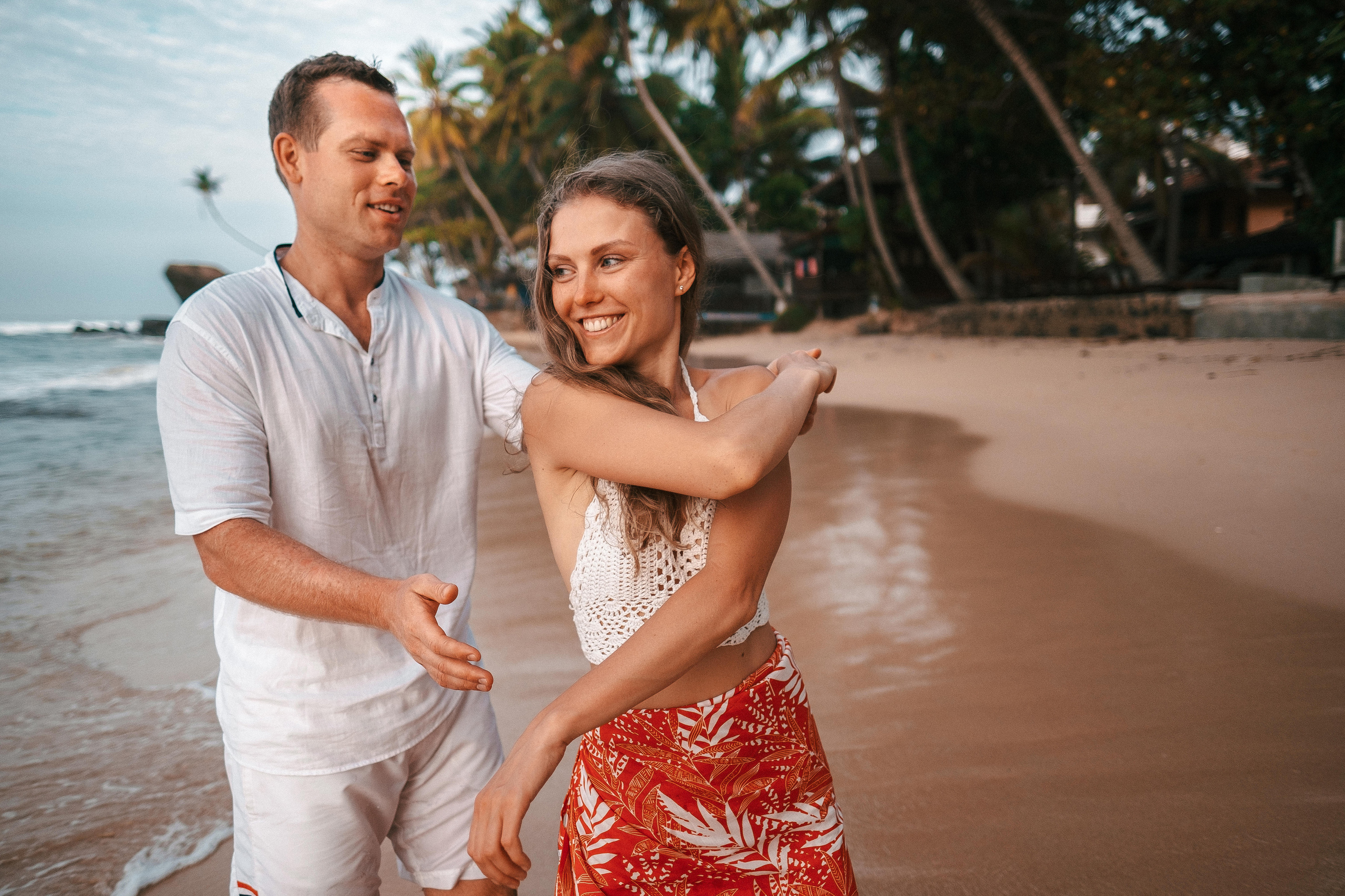 Gena+Katya+Liza Dalavella beach. Ivan Skufinsky — wedding and family photographer in Vancouver