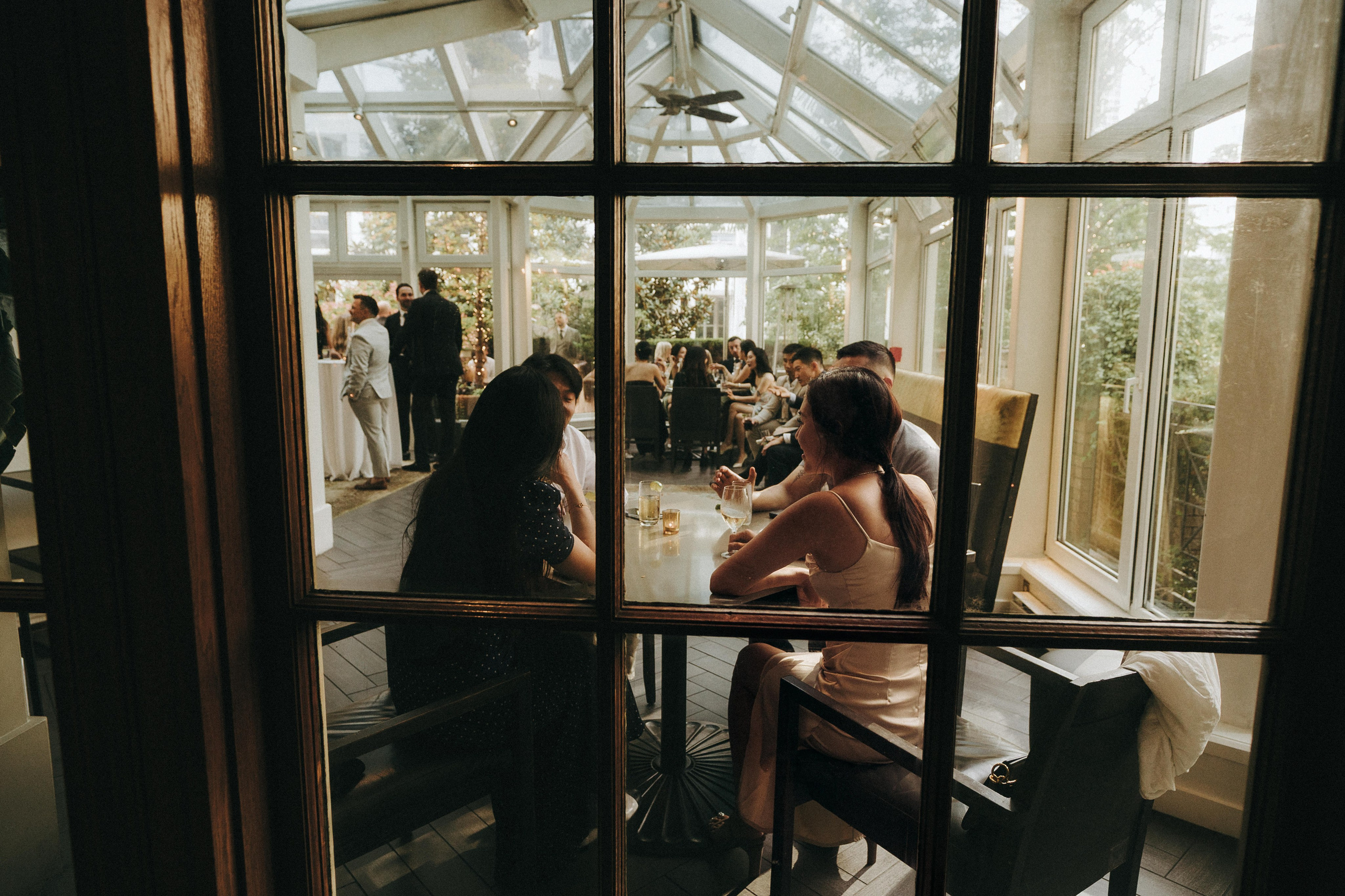 WeddingStory in Vancouver Club. Ivan Skufinsky — wedding and family photographer in Vancouver