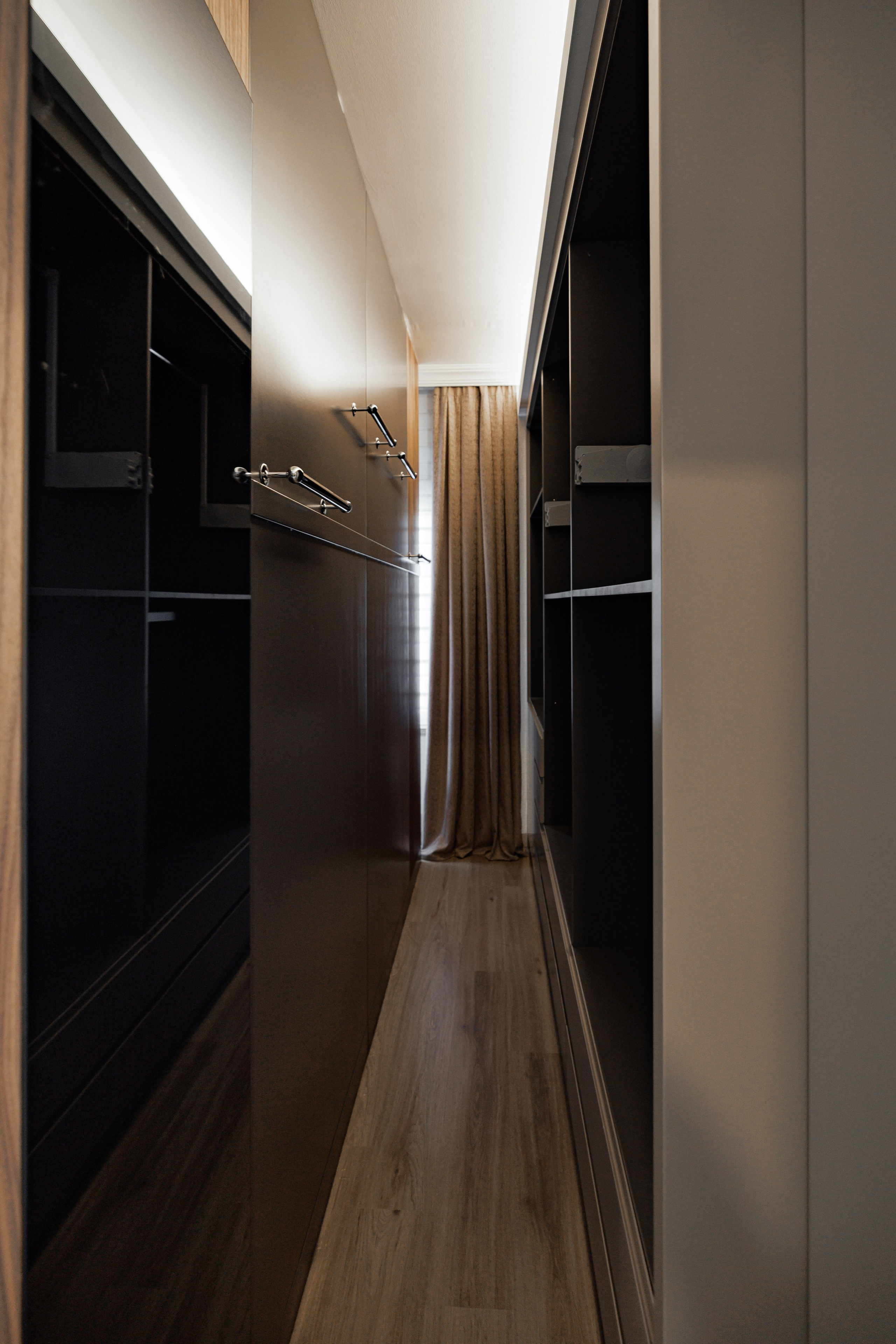 Real estate photographer in Vancouver Burnaby Richmond. Ivan Skufinsky — wedding and family photographer in Vancouver