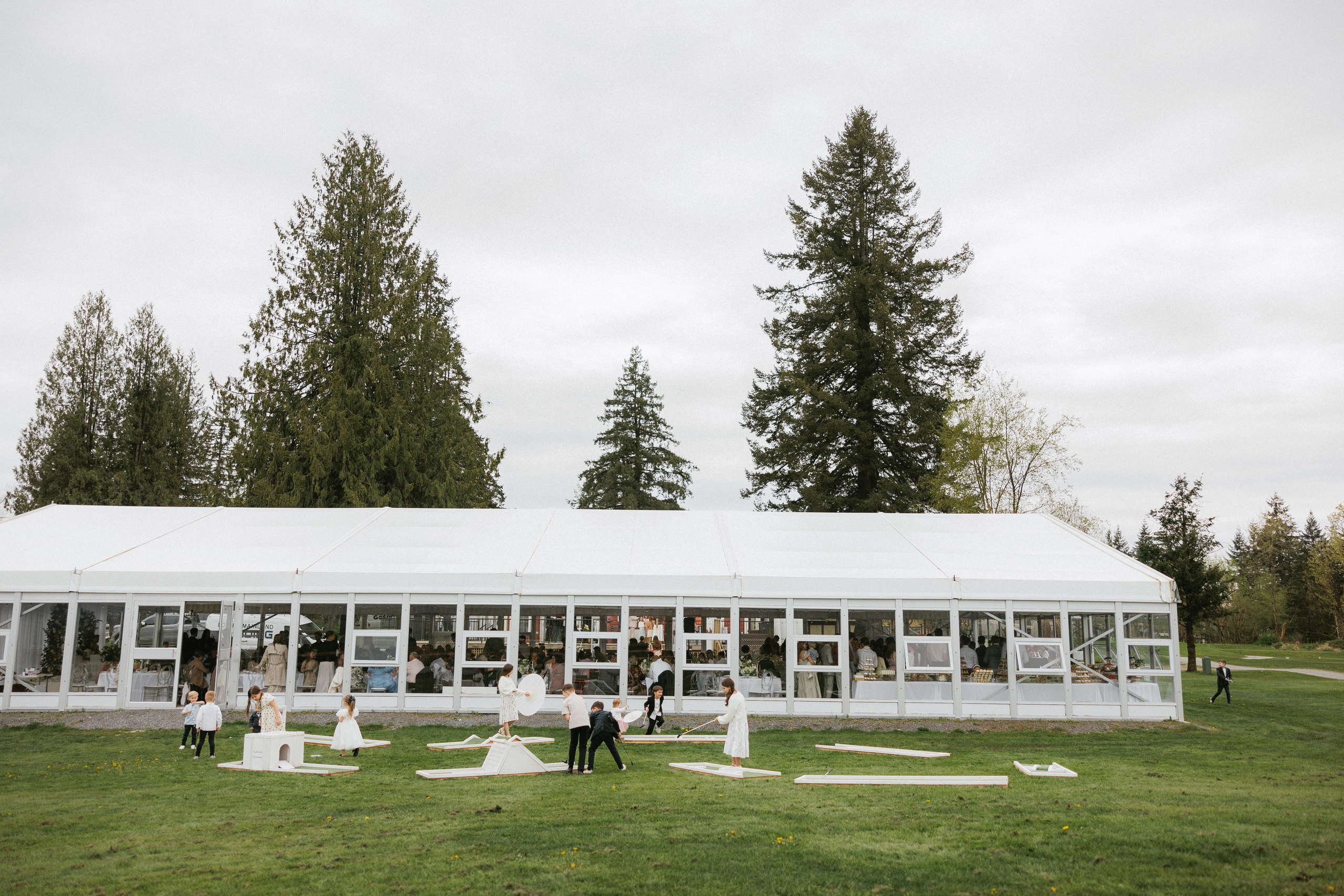Dimitr & Olya GreenTee Country Club Langley. Ivan Skufinsky — wedding and family photographer in Vancouver