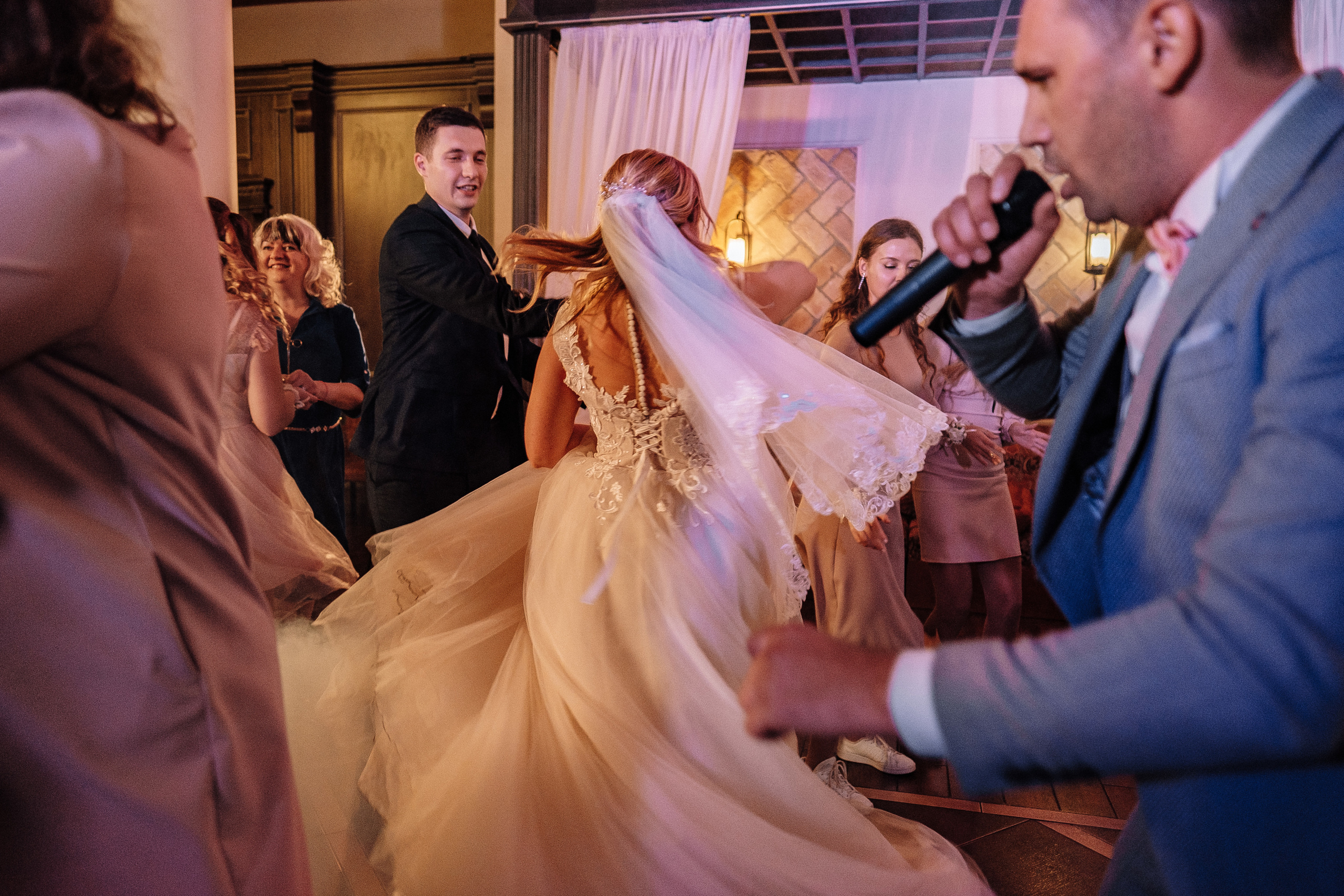 2019 19.10 WeddingStory Евгений+Юлия. Ivan Skufinsky — wedding and family photographer in Vancouver