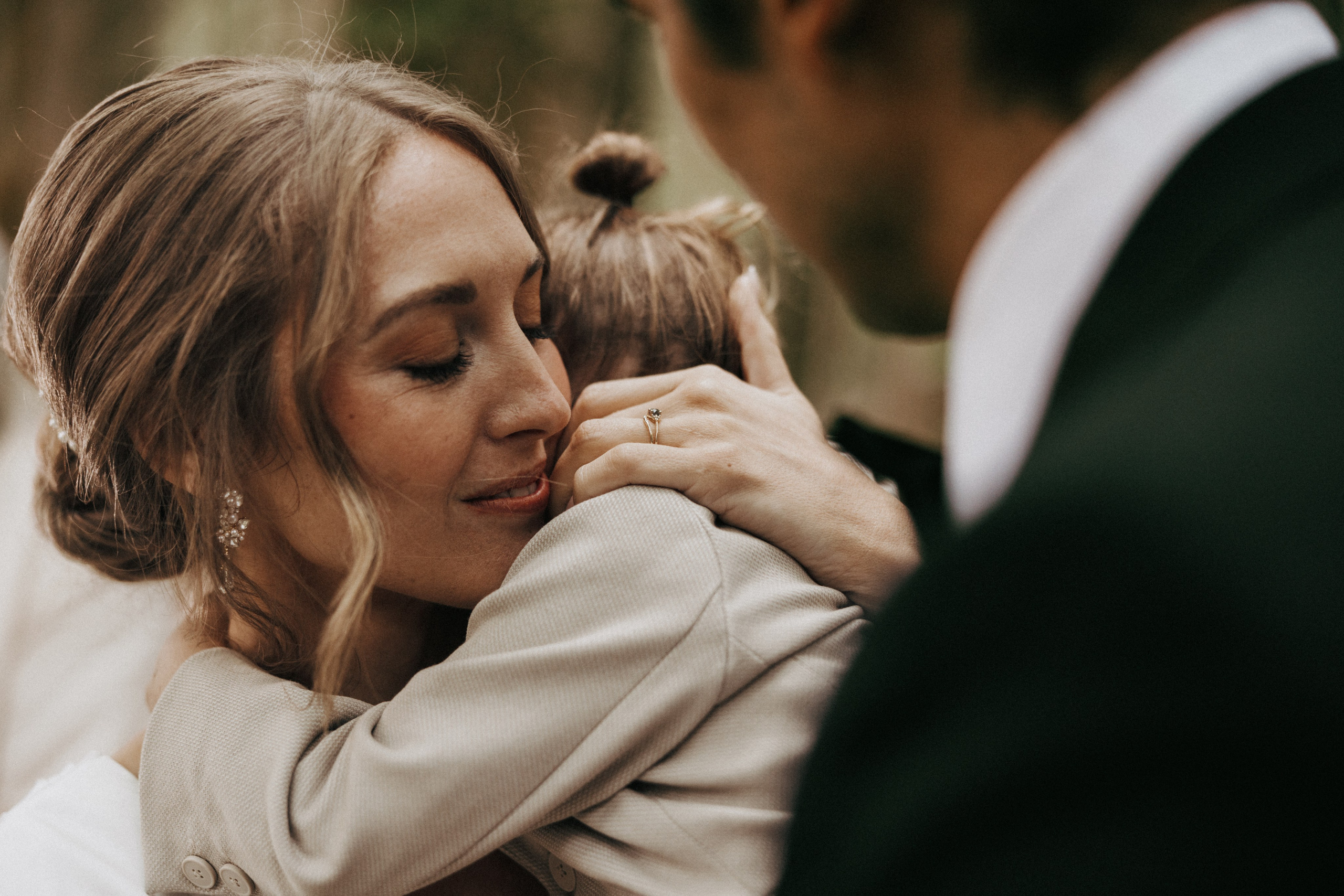 Michael & Caitlyn. Ivan Skufinsky — wedding and family photographer in Vancouver