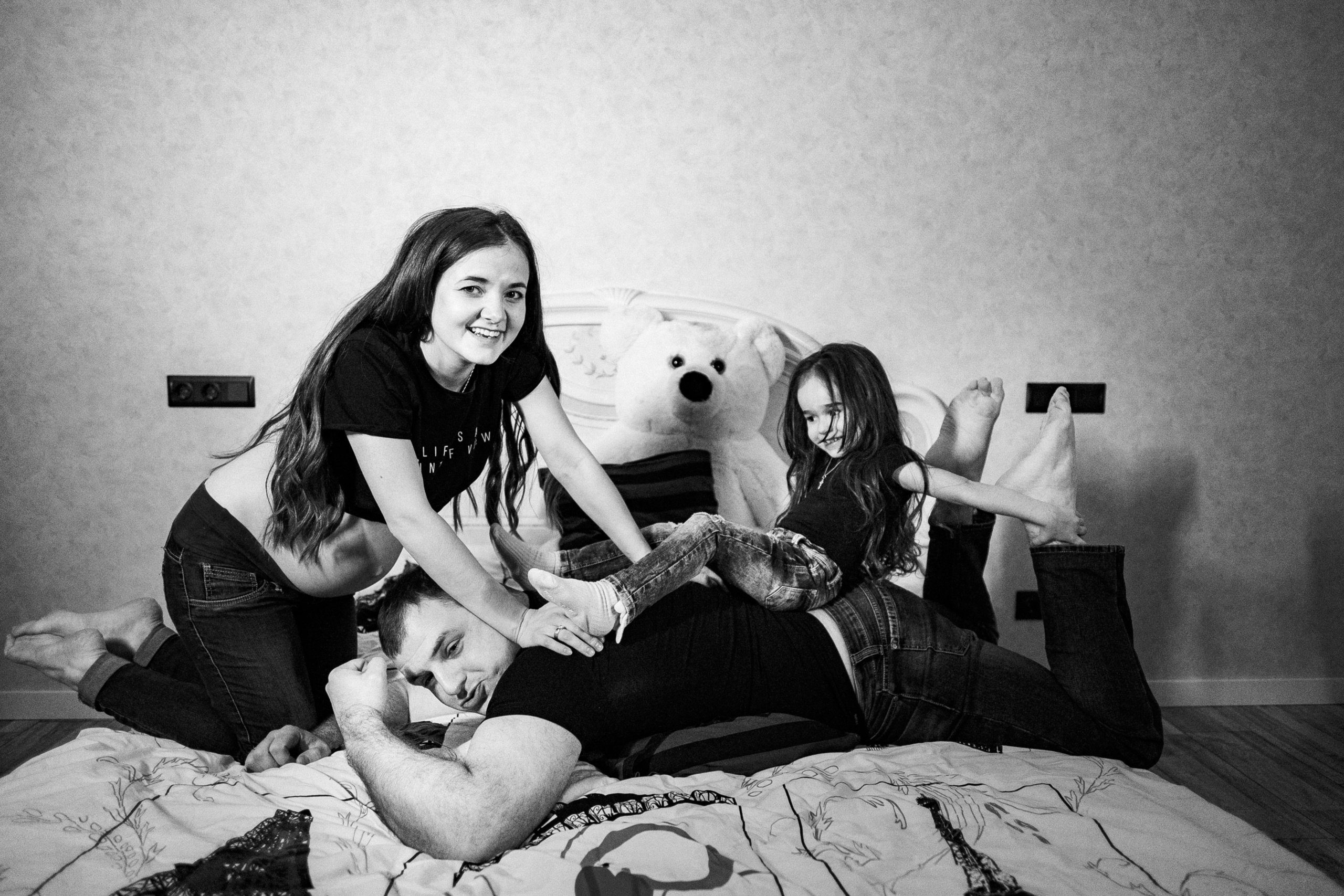 Марина+Андрей+Лиза+Животик. Ivan Skufinsky — wedding and family photographer in Vancouver