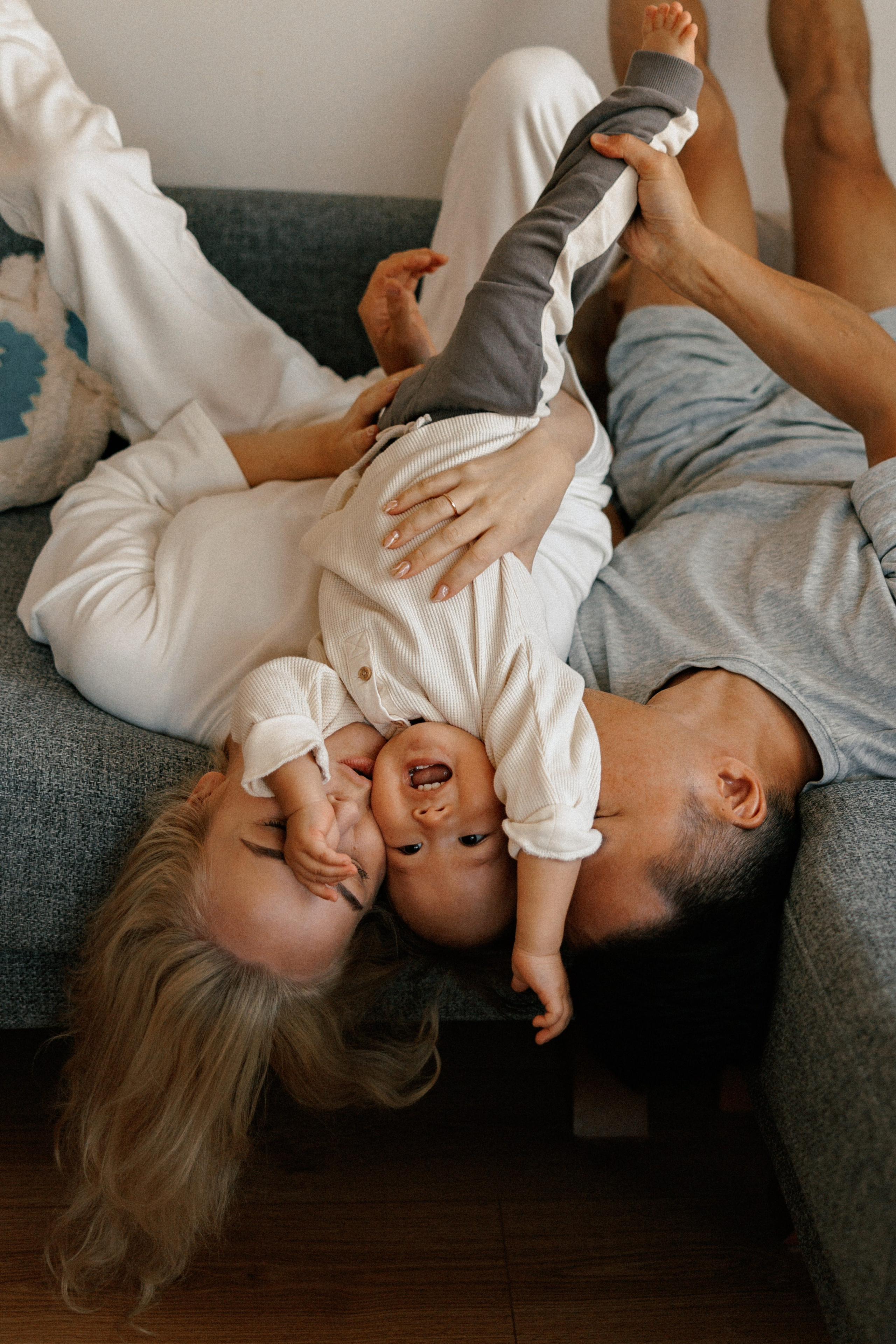 Family AntonArinaMark li. Ivan Skufinsky — wedding and family photographer in Vancouver