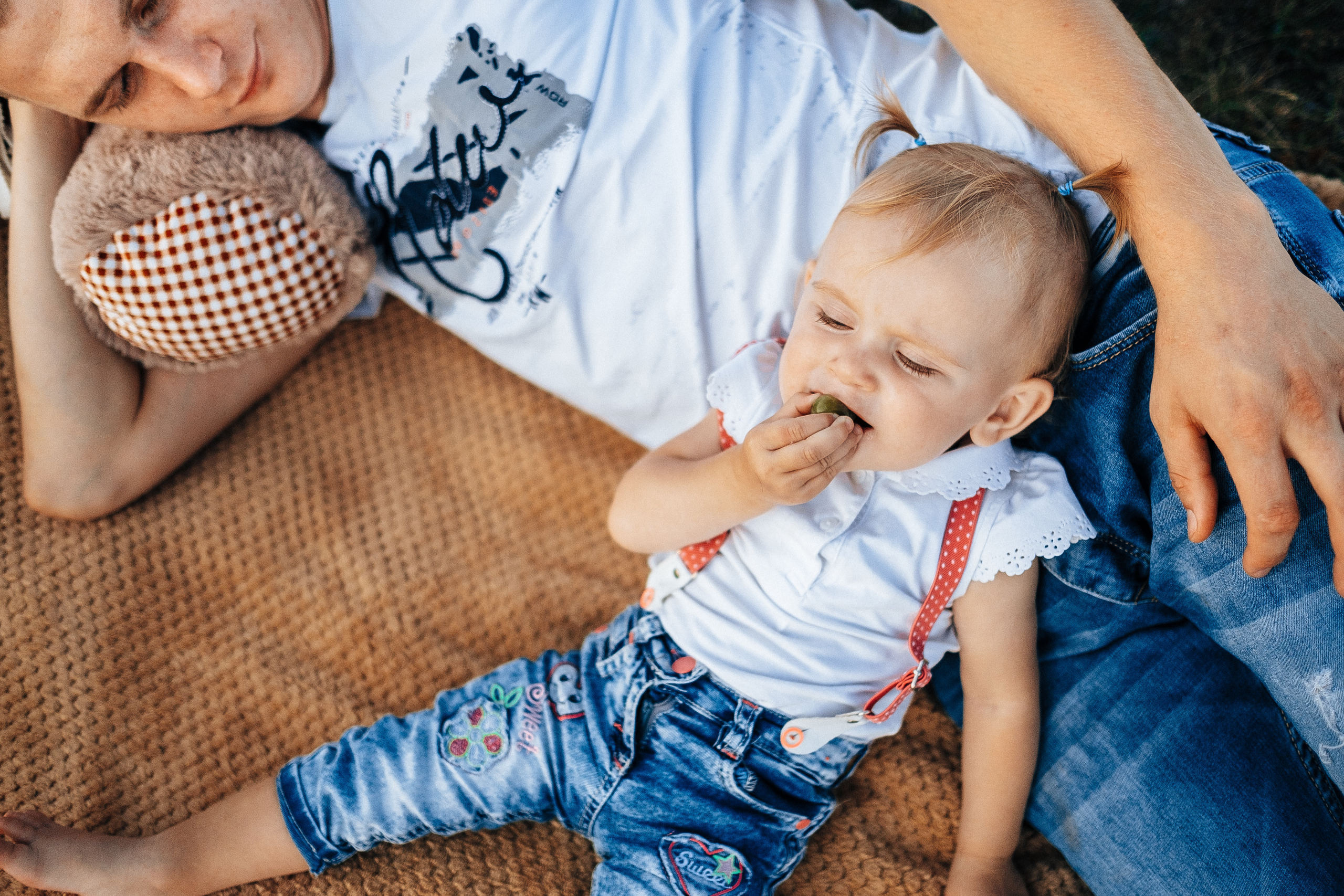 FamilyStory 1year (Lilia Sergey Maria). Ivan Skufinsky — wedding and family photographer in Vancouver