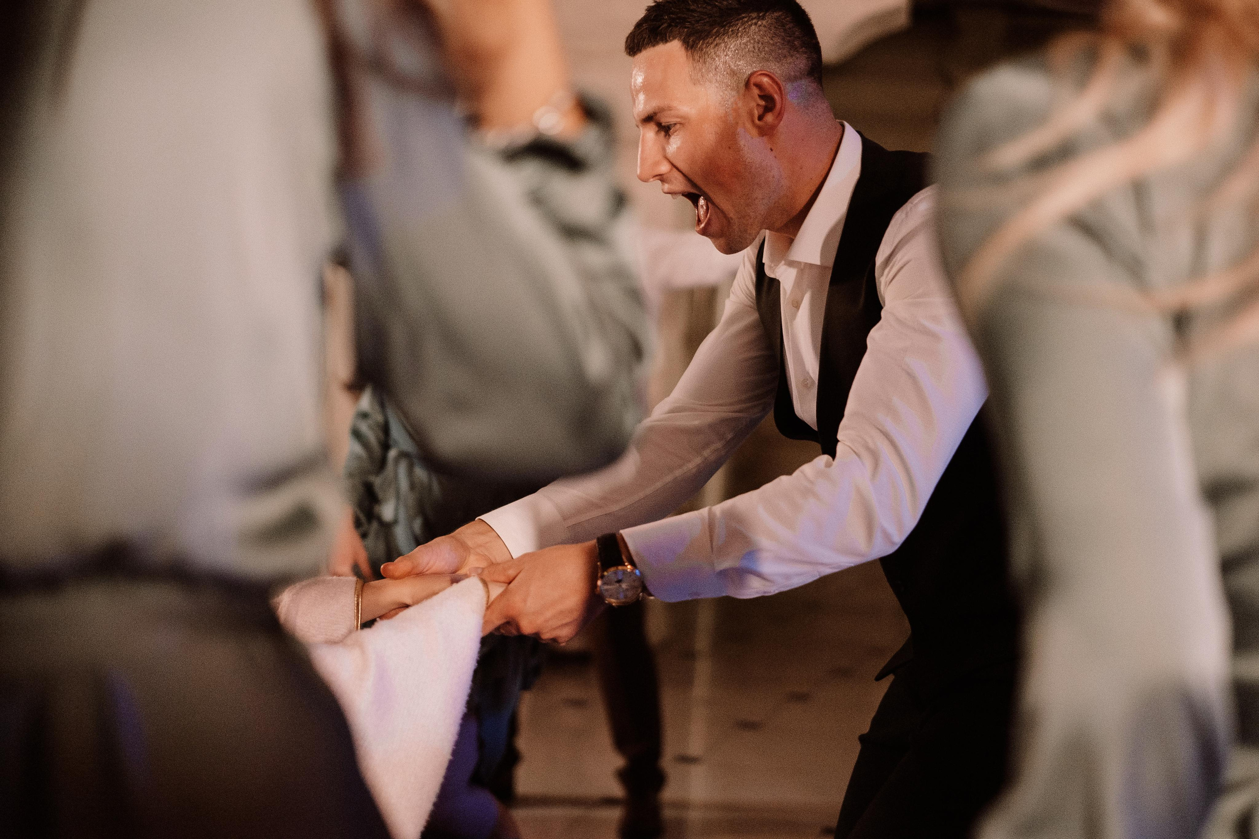 Wedding photographer in Vancouver Весільний фотограф у Ванкувері. Ivan Skufinsky — wedding and family photographer in Vancouver