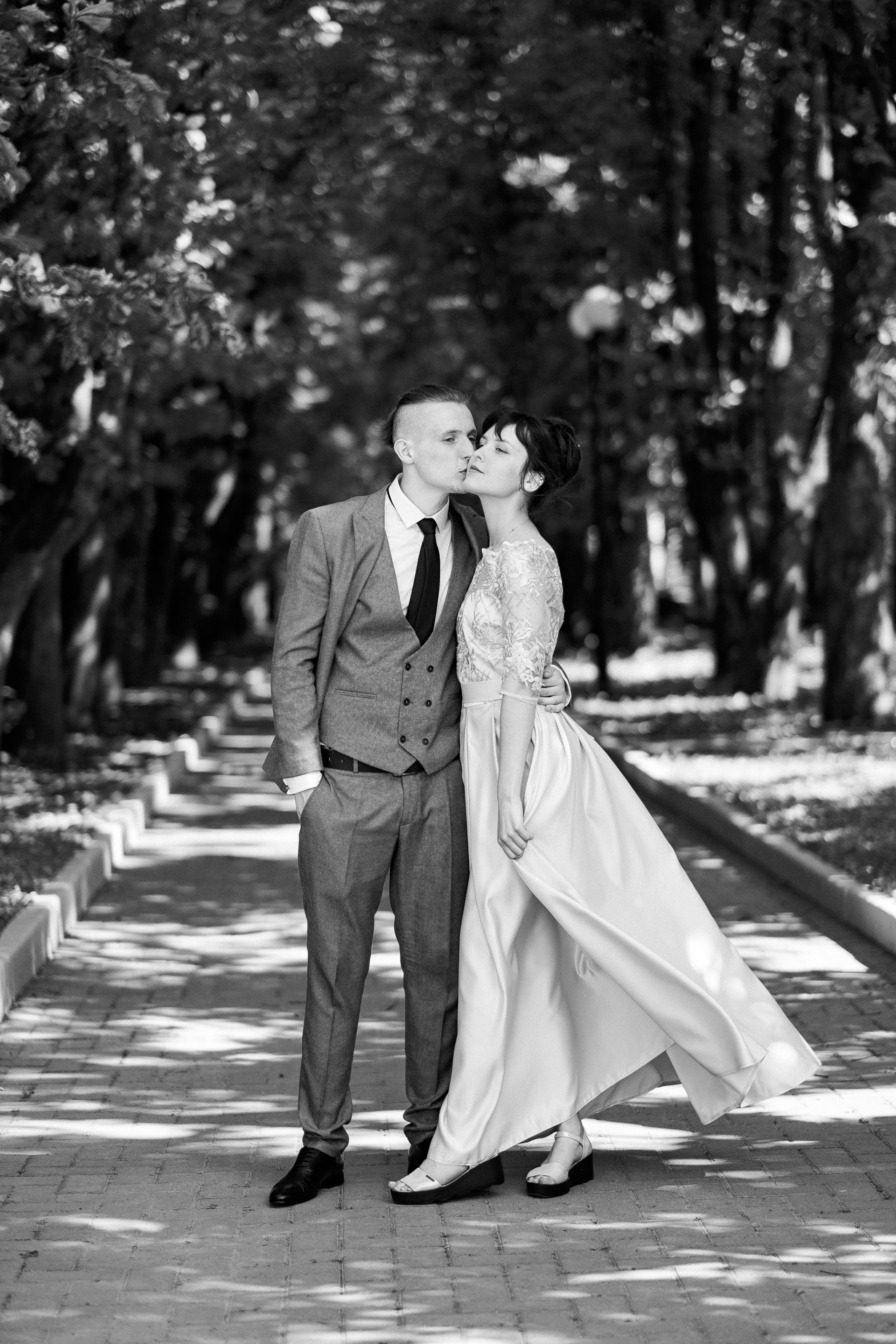 Выпускной школа номер 3. Хмельник. Ivan Skufinsky — wedding and family photographer in Vancouver