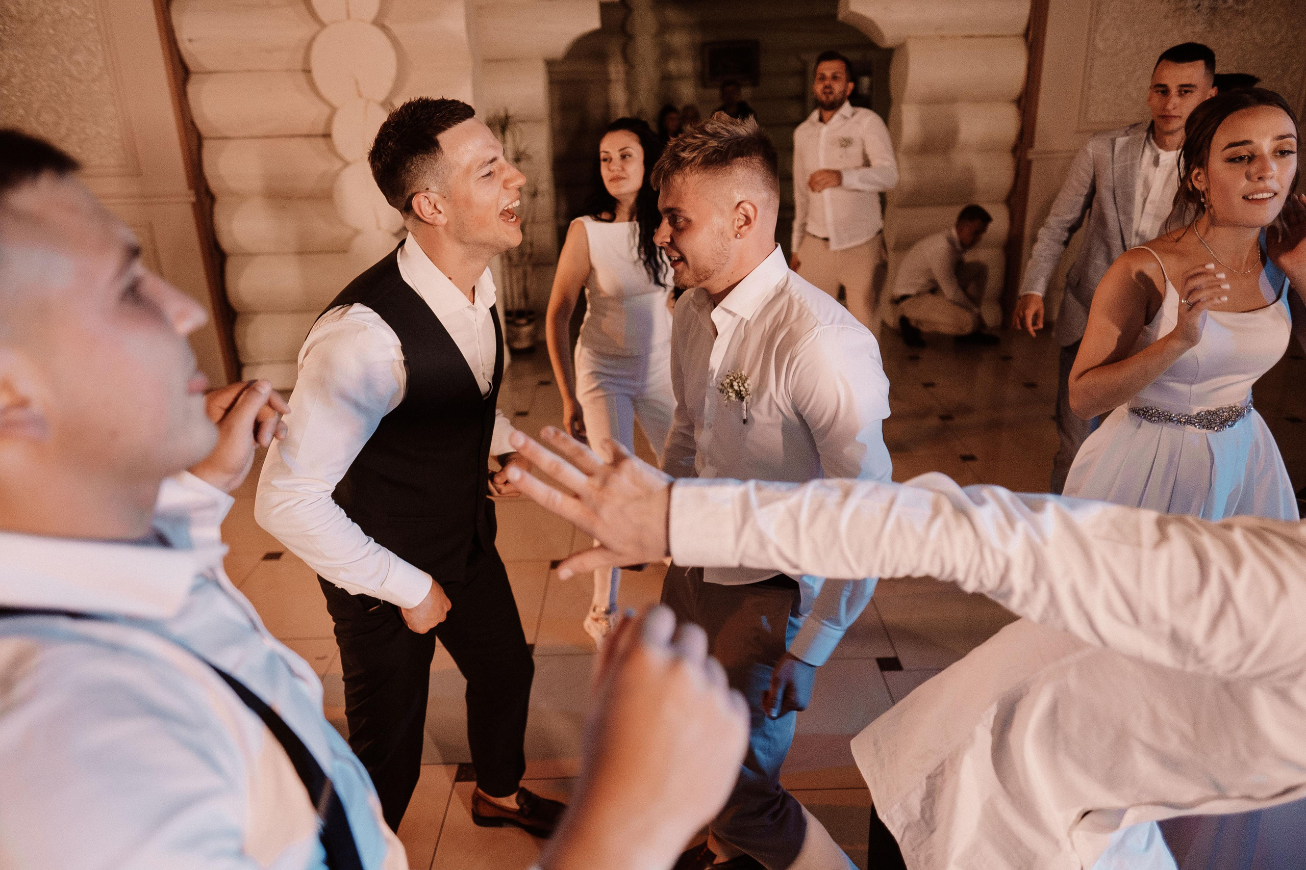 Wedding photographer in Vancouver Весільний фотограф у Ванкувері. Ivan Skufinsky — wedding and family photographer in Vancouver