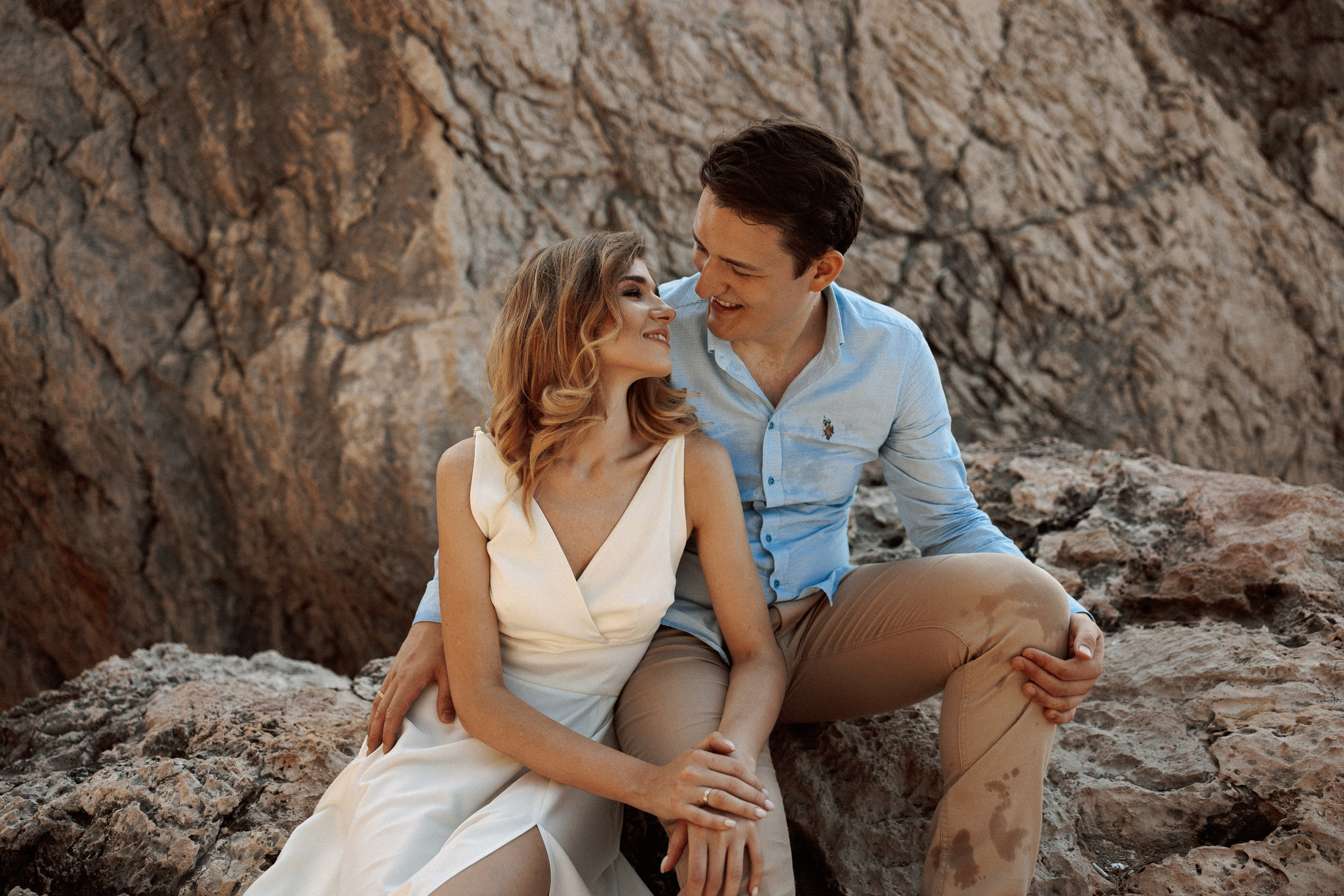 Couples photographer in Vancouver BC. Ivan Skufinsky — wedding and family photographer in Vancouver