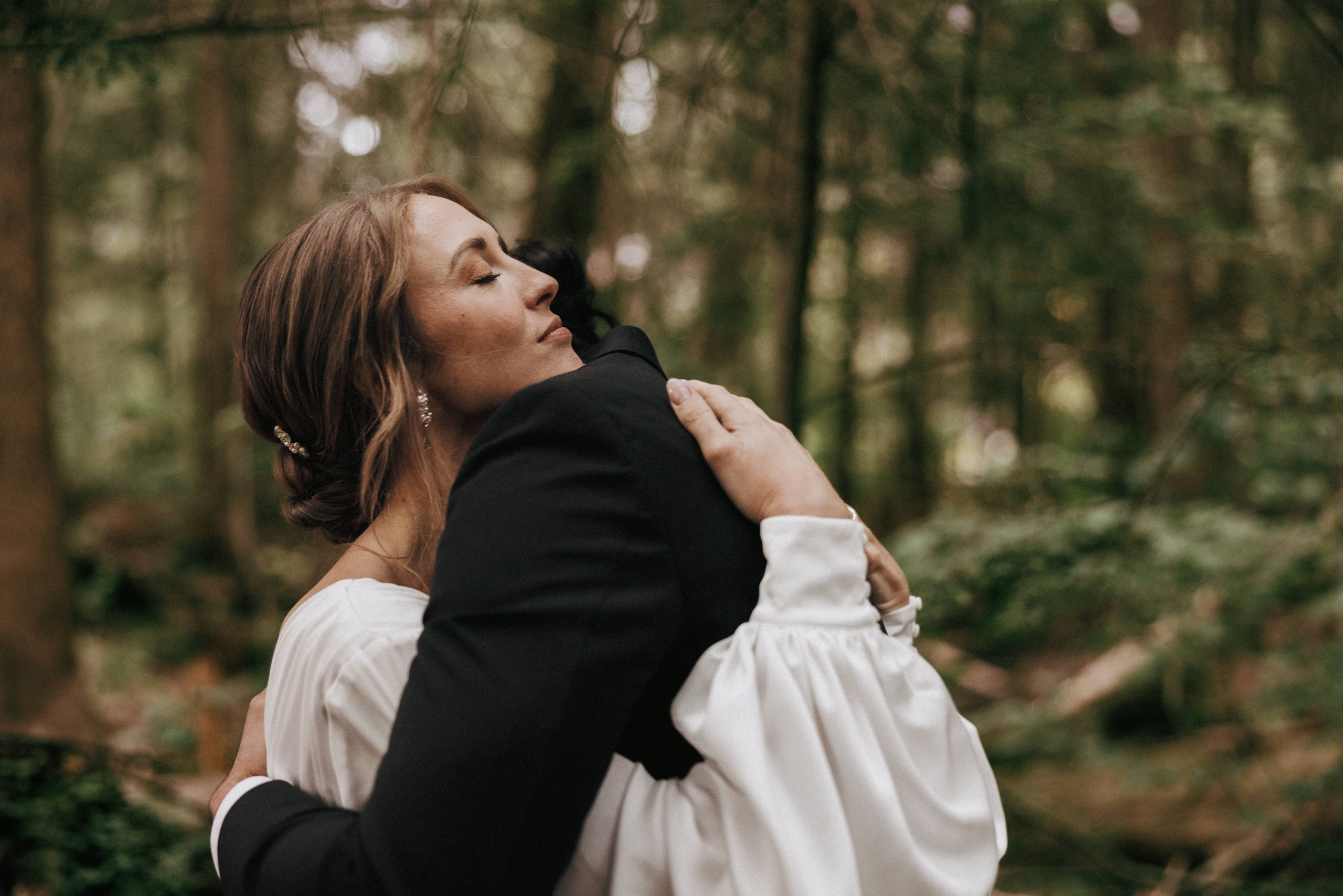 Michael & Caitlyn. Ivan Skufinsky — wedding and family photographer in Vancouver