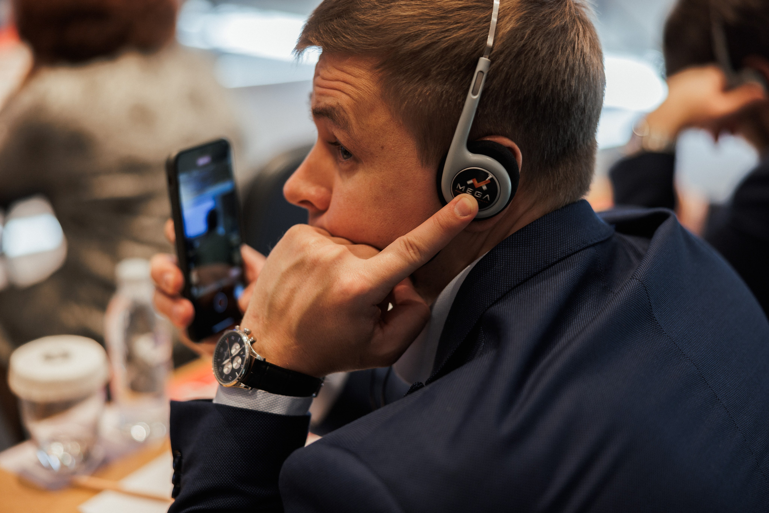 EXECUTIVE RETREAT Izmir Confidence Information Services. Ivan Skufinsky — wedding and family photographer in Vancouver