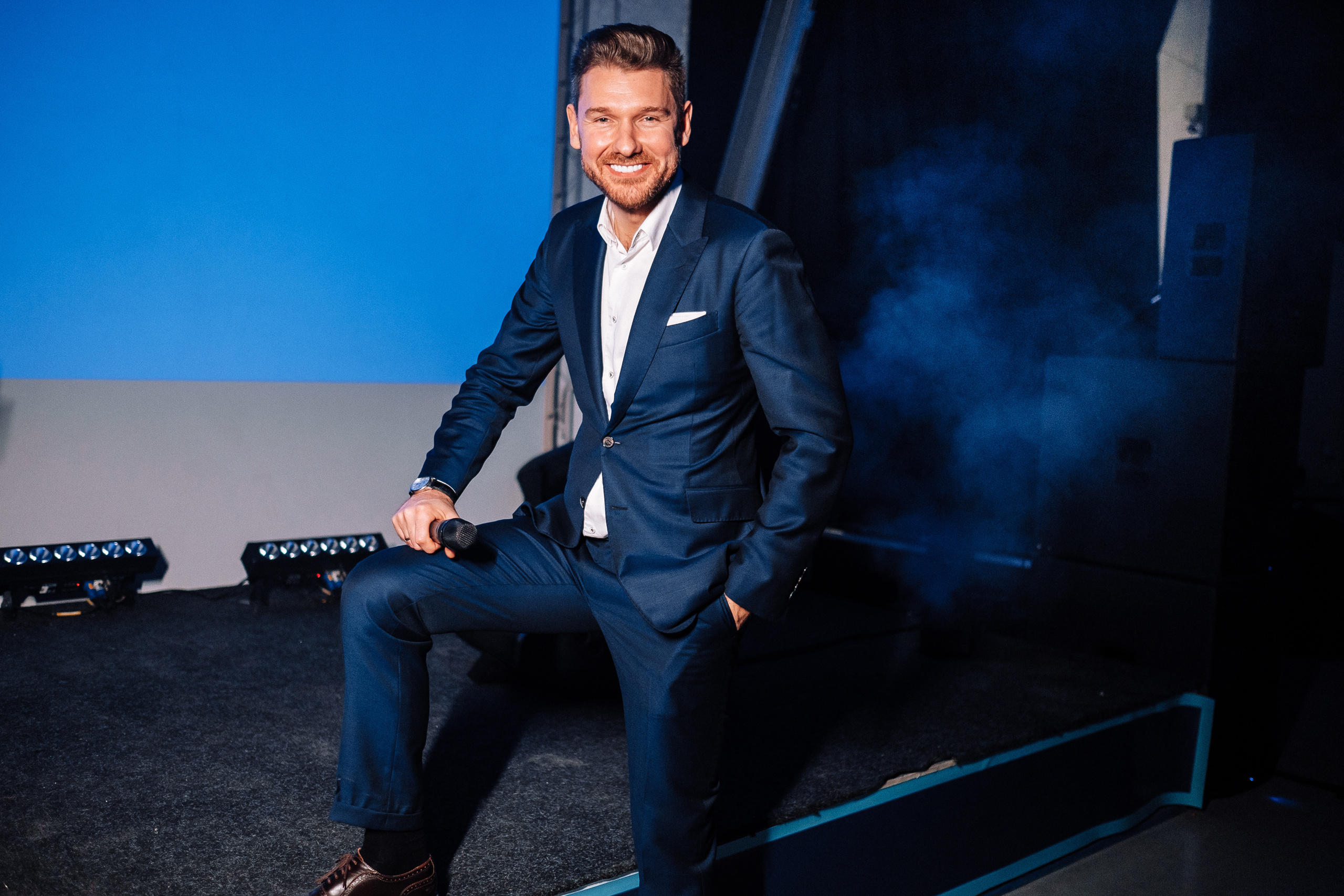 ZEO Alliance 24.10.19 party. Ivan Skufinsky — wedding and family photographer in Vancouver