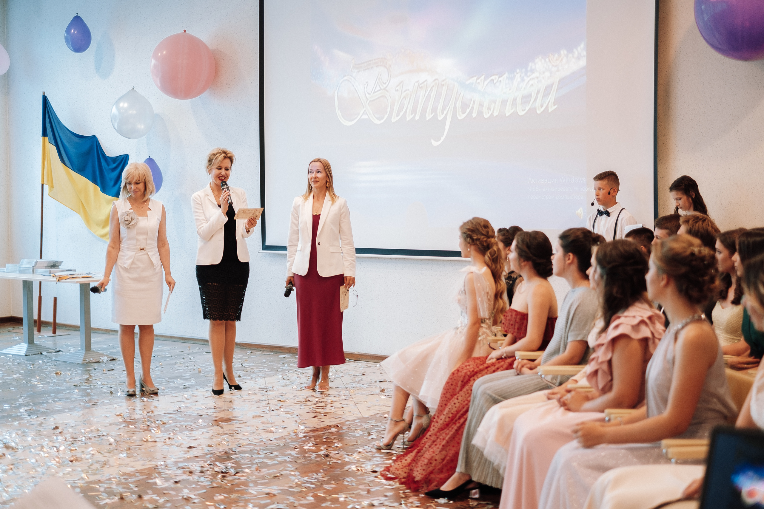 Выпускной 153 Гимназия. Ivan Skufinsky — wedding and family photographer in Vancouver