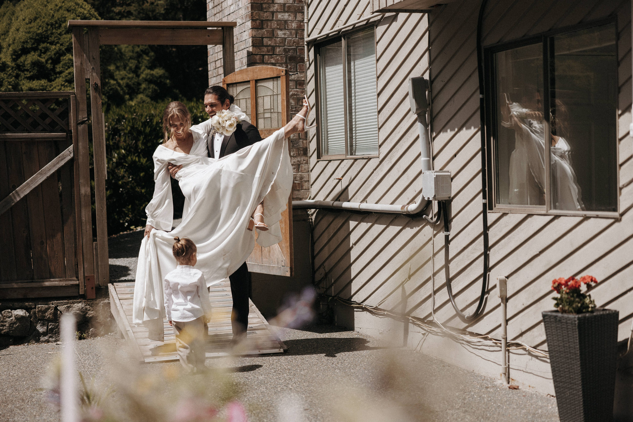 Michael & Caitlyn. Ivan Skufinsky — wedding and family photographer in Vancouver