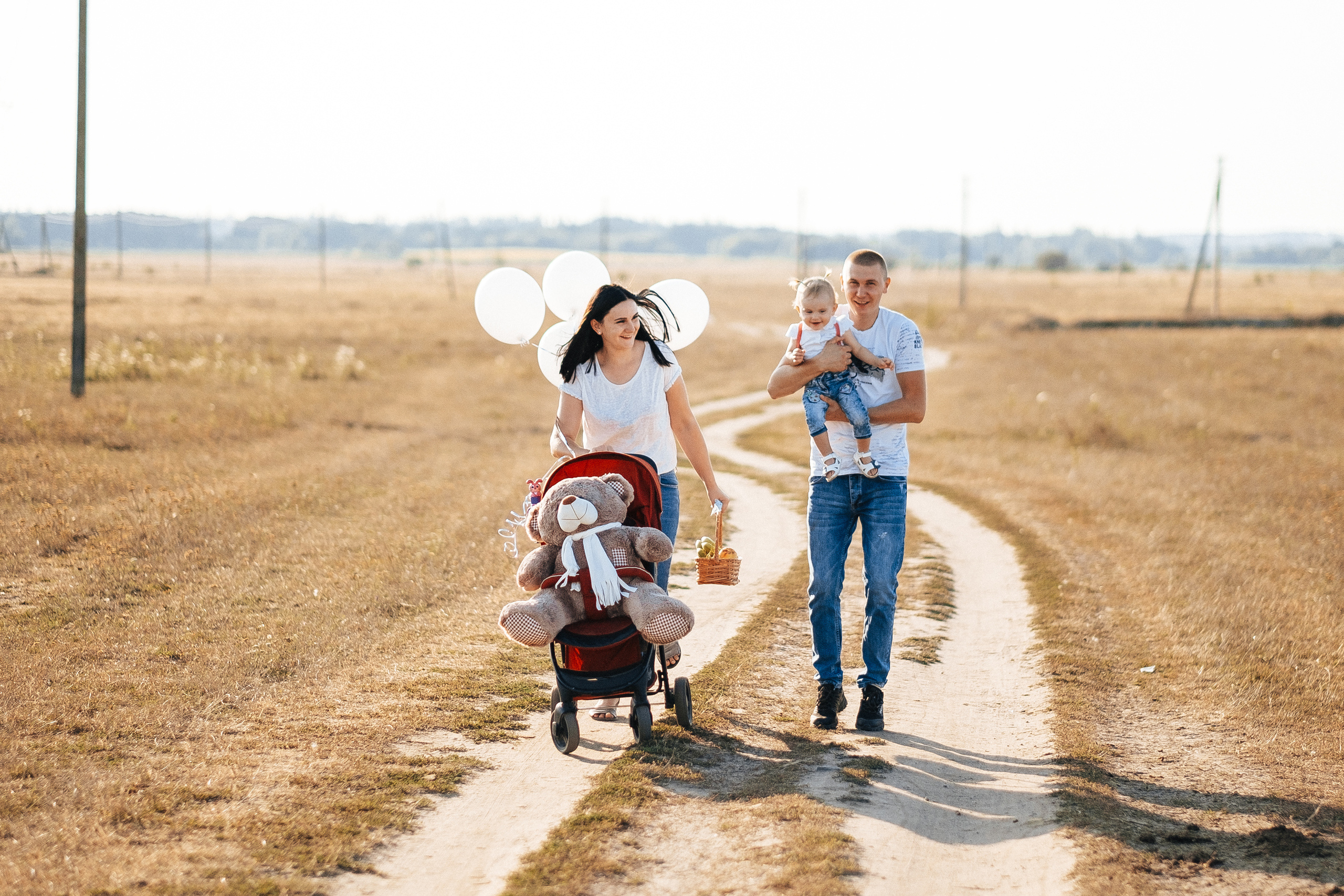 FamilyStory 1year (Lilia Sergey Maria). Ivan Skufinsky — wedding and family photographer in Vancouver