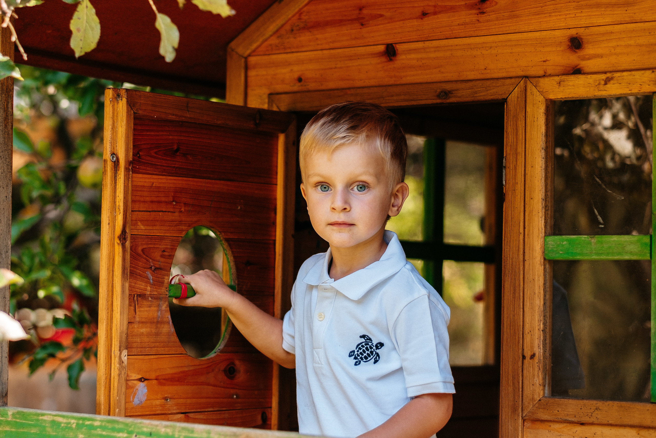 Liza is 7 years old. Ivan Skufinsky — wedding and family photographer in Vancouver