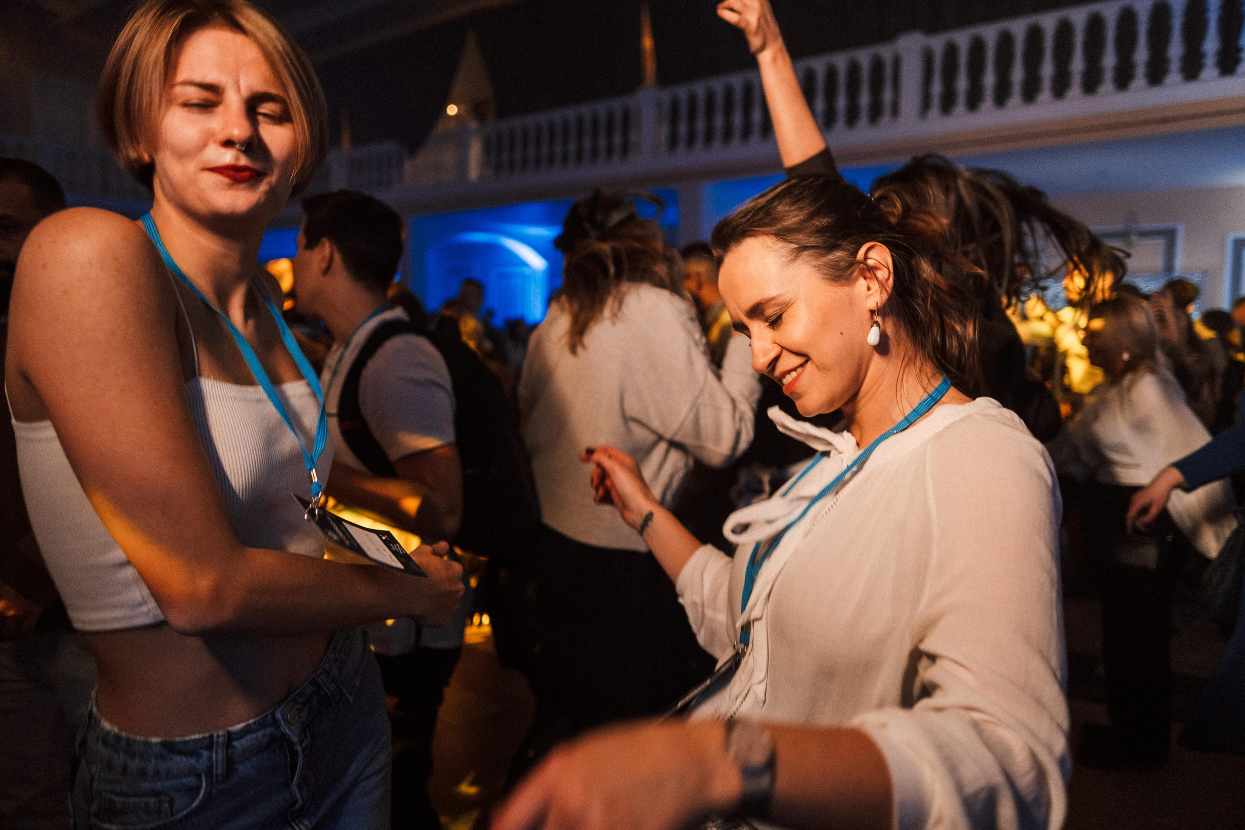 Event photographer in Vancouver Burnaby BC. Ivan Skufinsky — wedding and family photographer in Vancouver