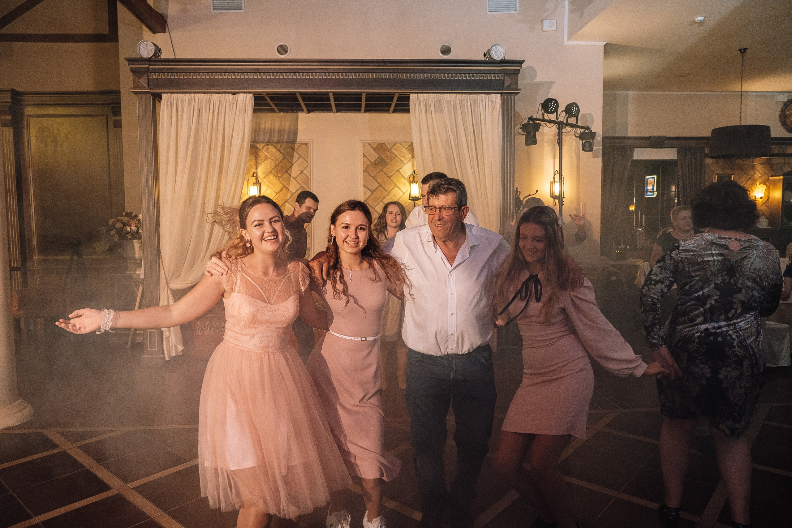 2019 19.10 WeddingStory Евгений+Юлия. Ivan Skufinsky — wedding and family photographer in Vancouver