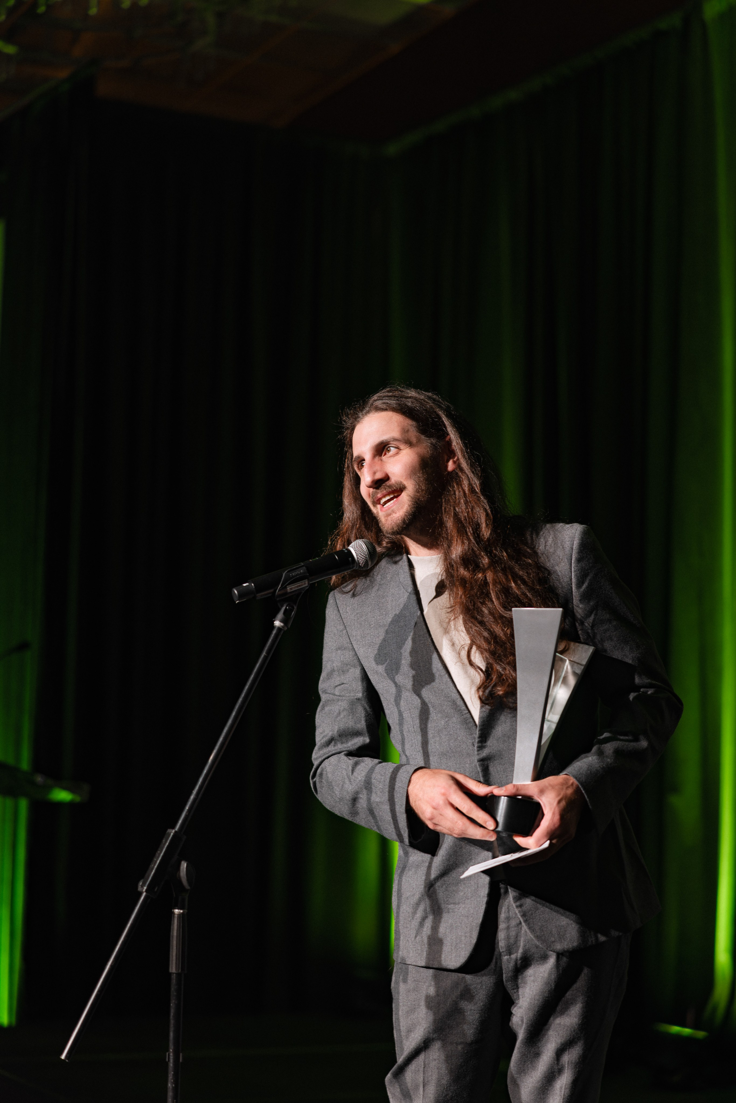 Event photographer in Vancouver Burnaby BC. Ivan Skufinsky — wedding and family photographer in Vancouver