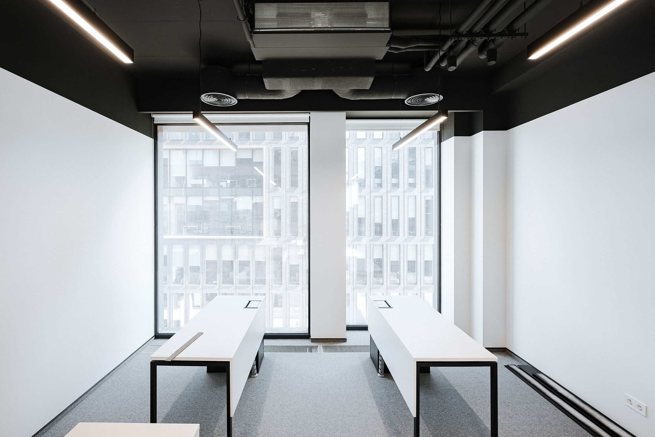 Interior photography and videography in Vancouver, BC, Richmond. Ivan Skufinsky — wedding and family photographer in Vancouver