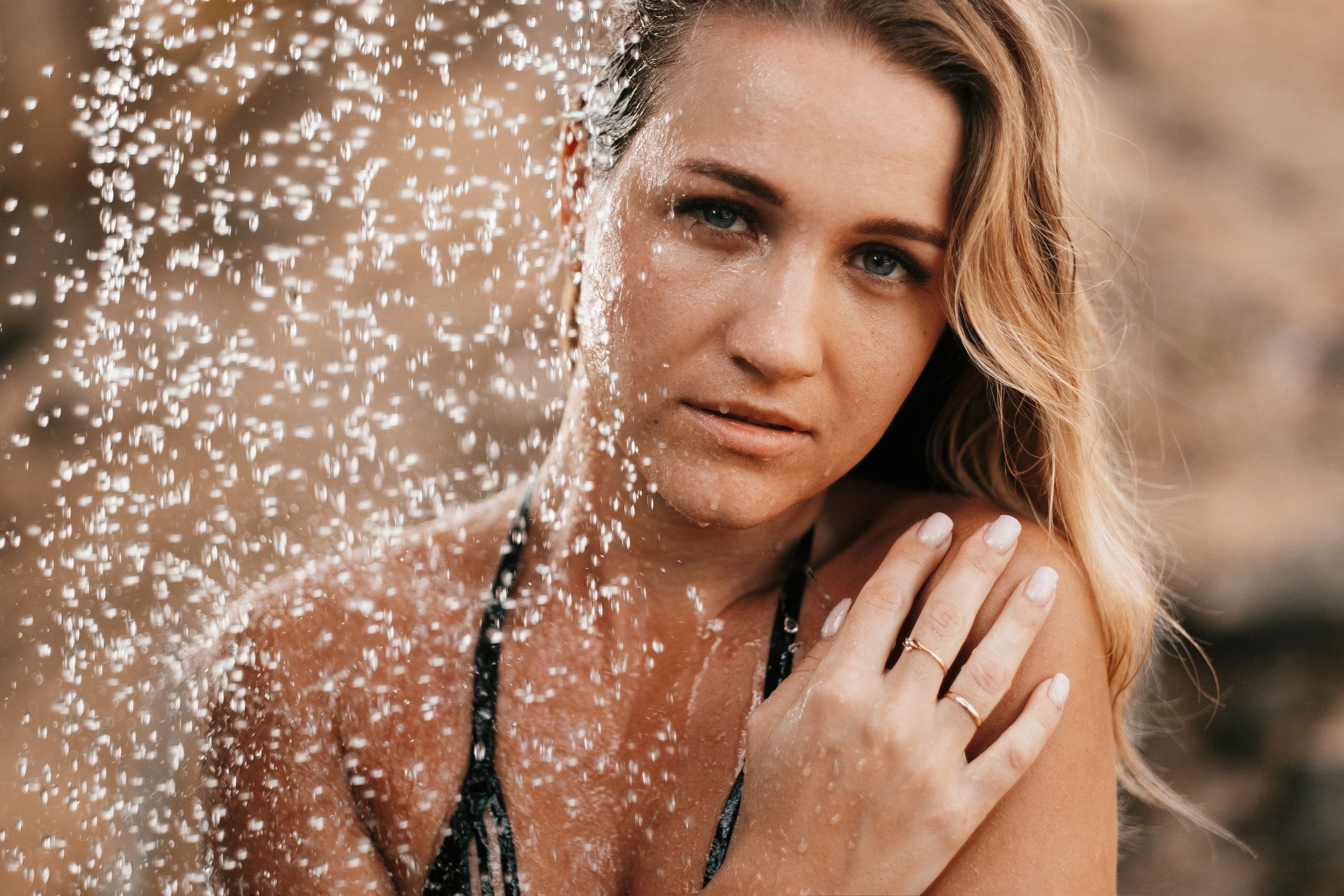 Sasha+Sasha+Liza Unavatuna. Ivan Skufinsky — wedding and family photographer in Vancouver