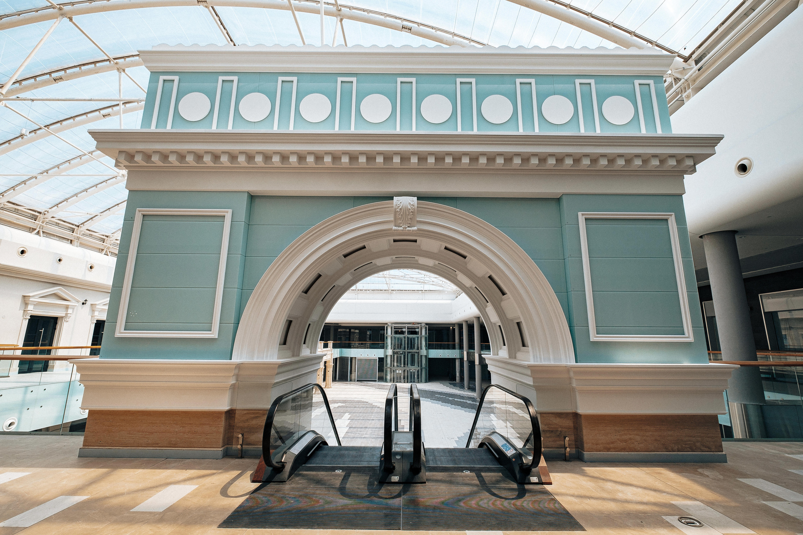 INTERIOR RETROVILLE. Ivan Skufinsky — wedding and family photographer in Vancouver