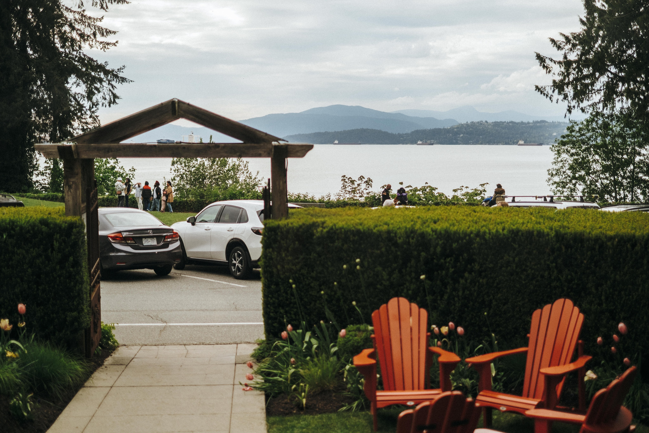 Cade & Susanne — The Teahouse in Stanley Park | Photography by Ivan Skufinsky. Ivan Skufinsky — wedding and family photographer in Vancouver