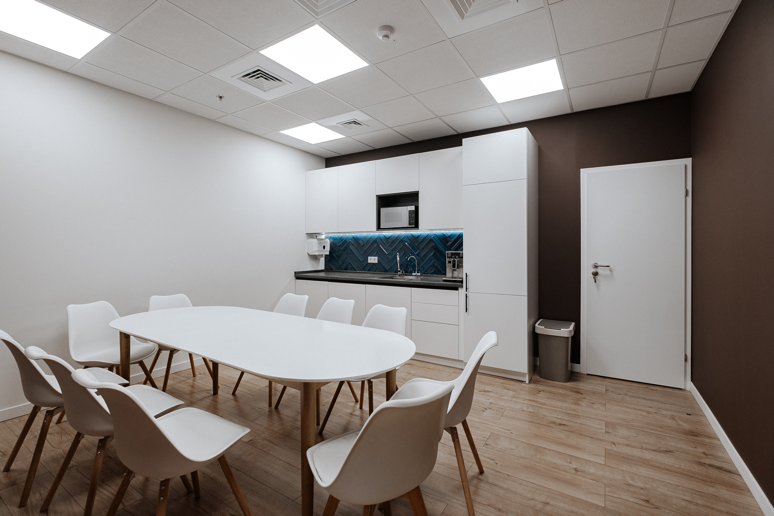 Interior photography and videography in Vancouver, BC, Richmond. Ivan Skufinsky — wedding and family photographer in Vancouver