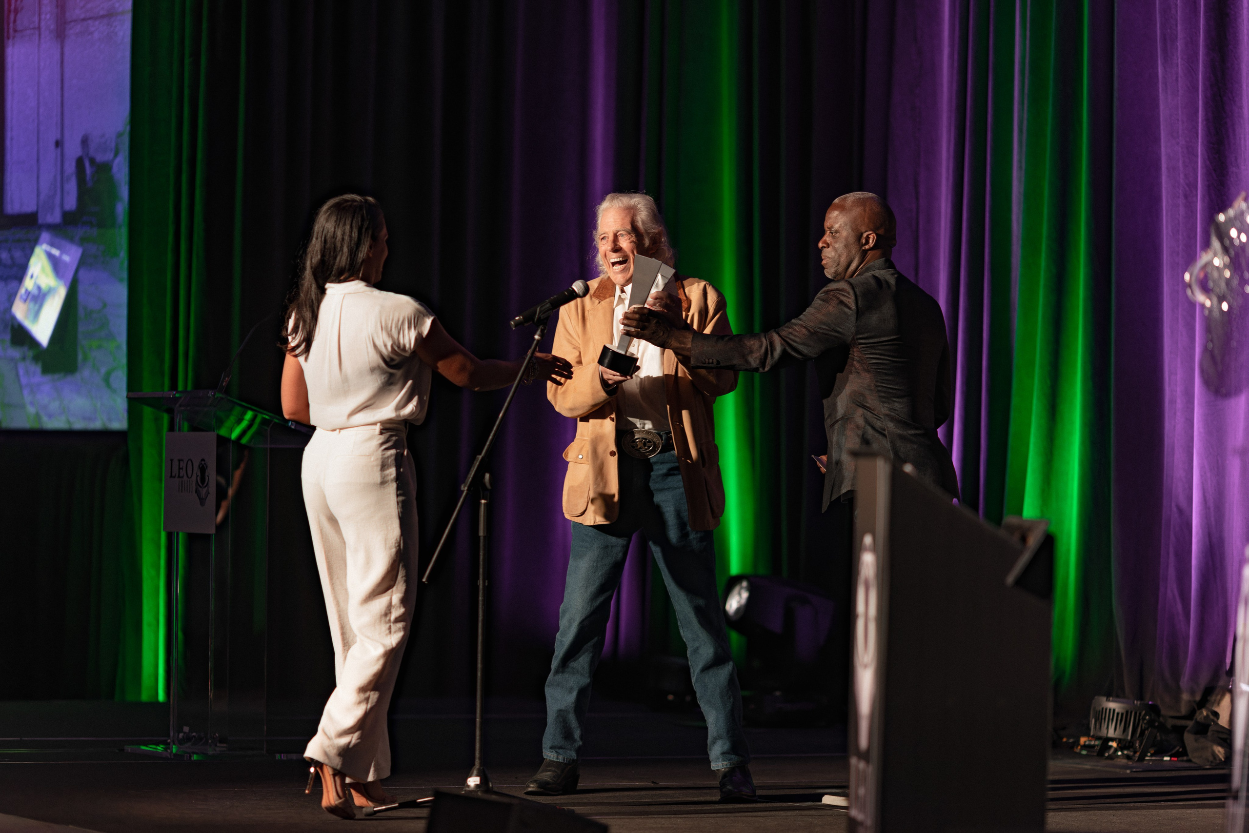 Event photographer in Vancouver Burnaby BC. Ivan Skufinsky — wedding and family photographer in Vancouver