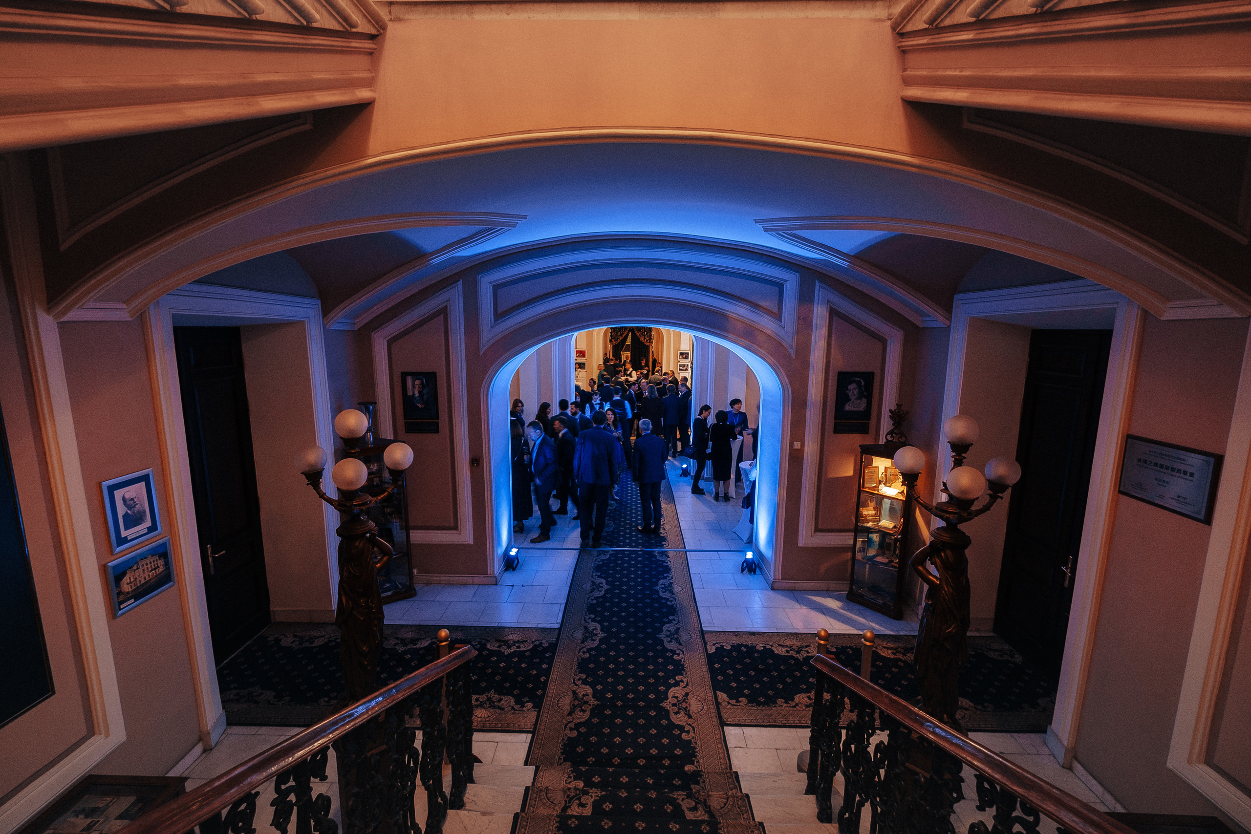 Deutsche Bank 10 years in Ukraine. Ivan Skufinsky — wedding and family photographer in Vancouver