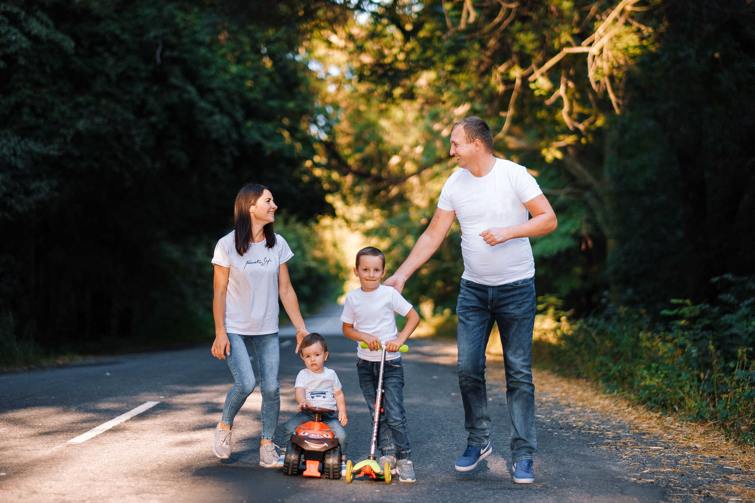 FamilyStory Ira+Kolya+Artem+Yaroslav. Ivan Skufinsky — wedding and family photographer in Vancouver