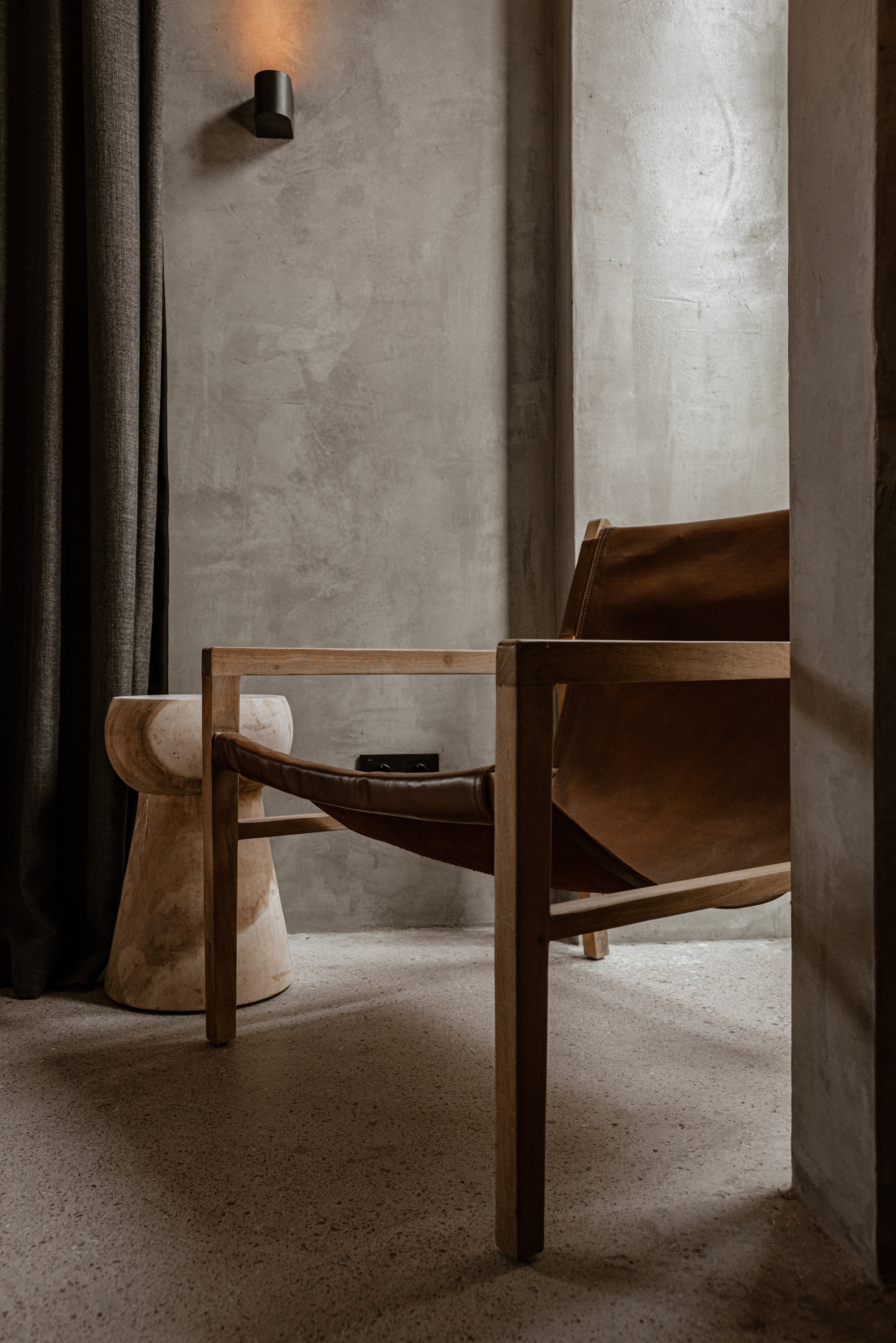 Interior photography and video shooting of a hotel in Bali style. Ivan Skufinsky — wedding and family photographer in Vancouver