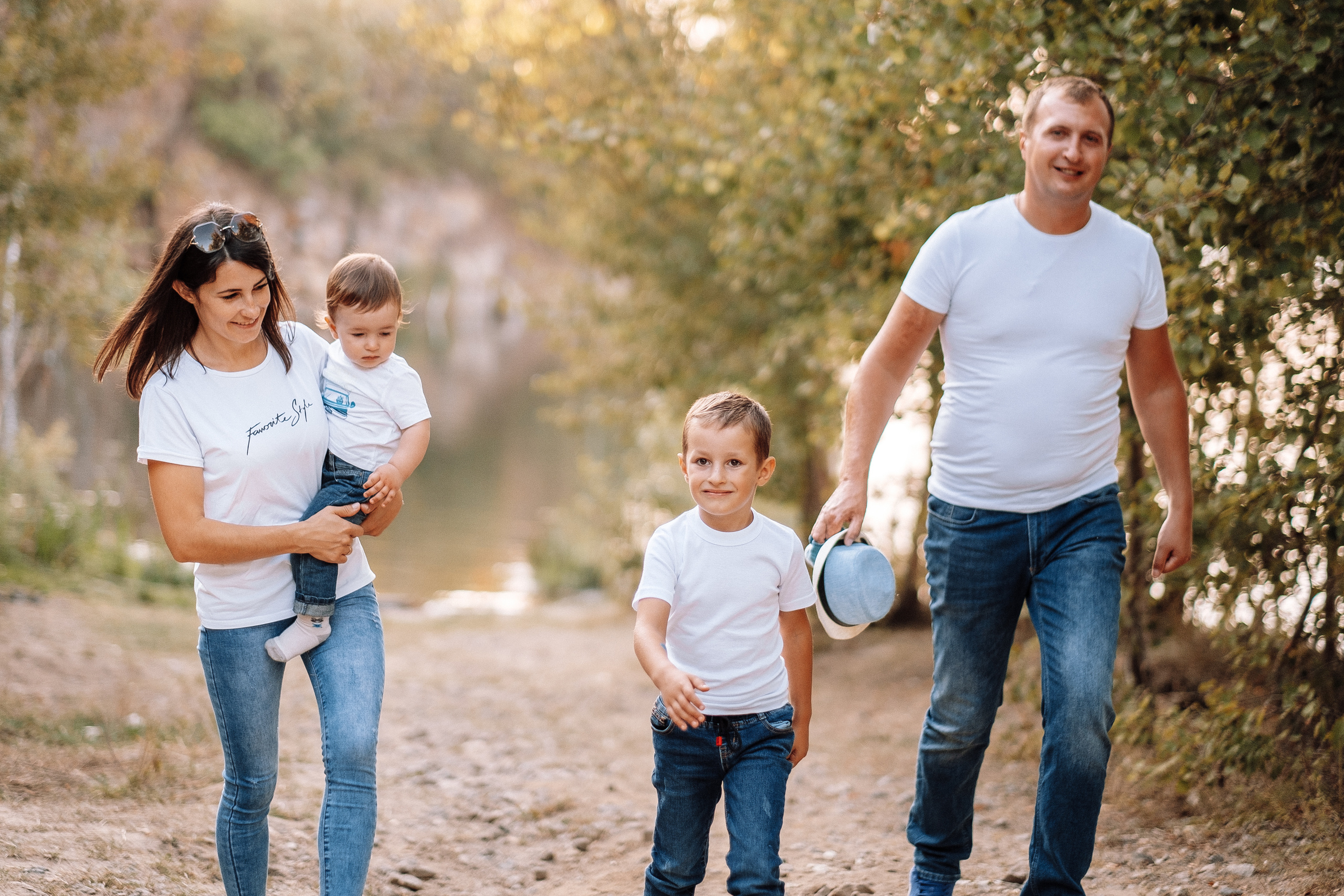 FamilyStory Ira+Kolya+Artem+Yaroslav. Ivan Skufinsky — wedding and family photographer in Vancouver