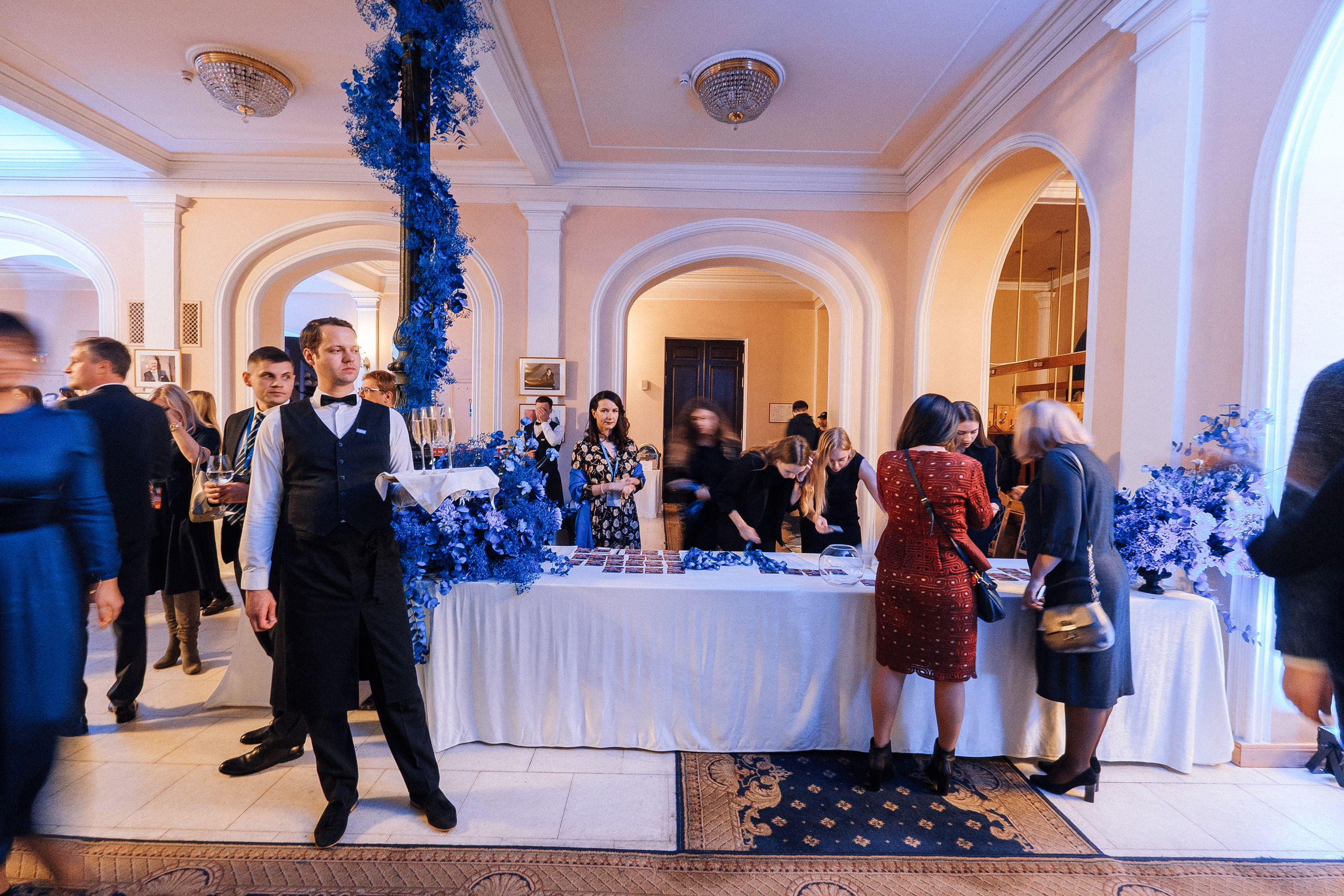 Deutsche Bank 10 years in Ukraine. Ivan Skufinsky — wedding and family photographer in Vancouver