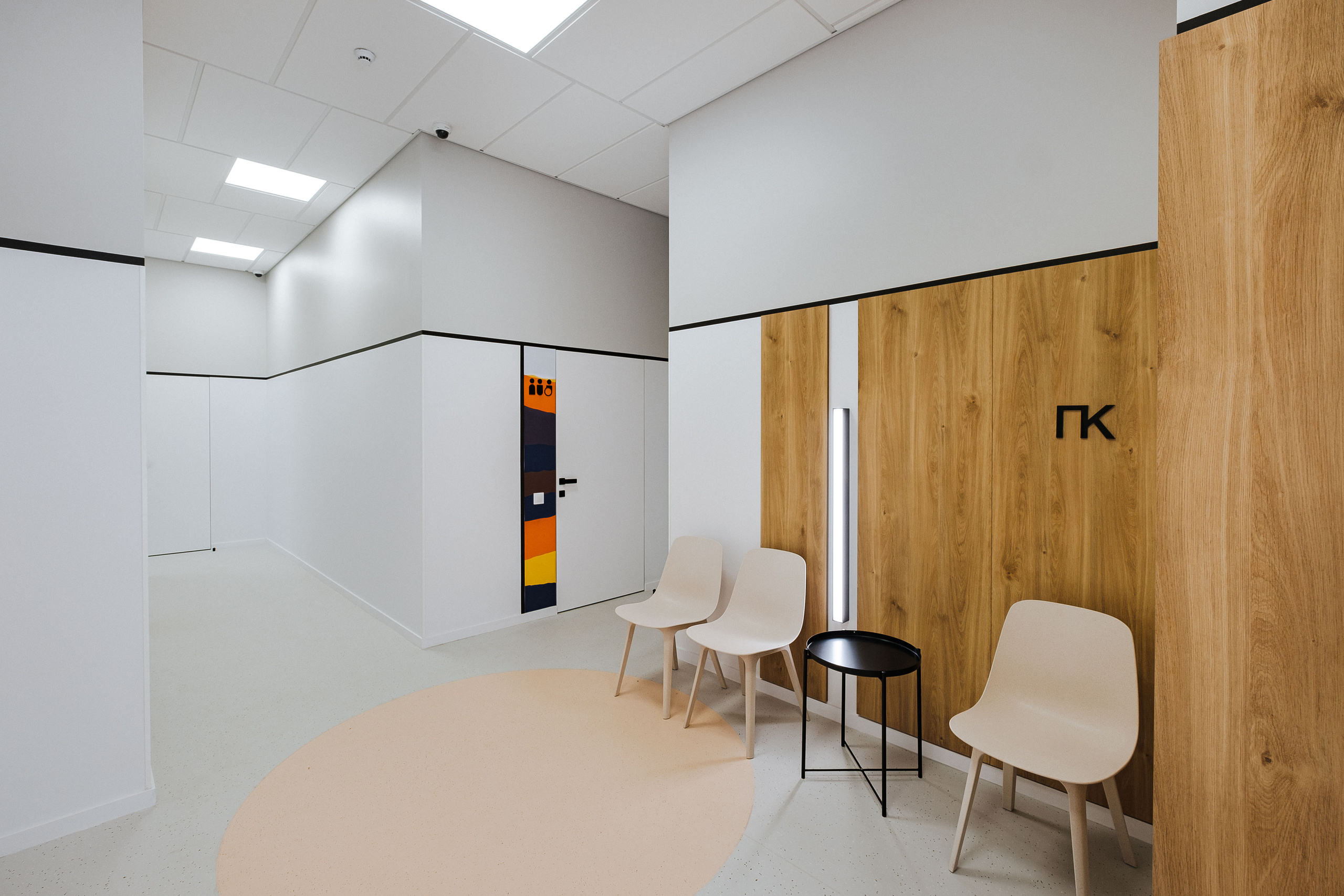 CLINIC CABIMED. Ivan Skufinsky — wedding and family photographer in Vancouver