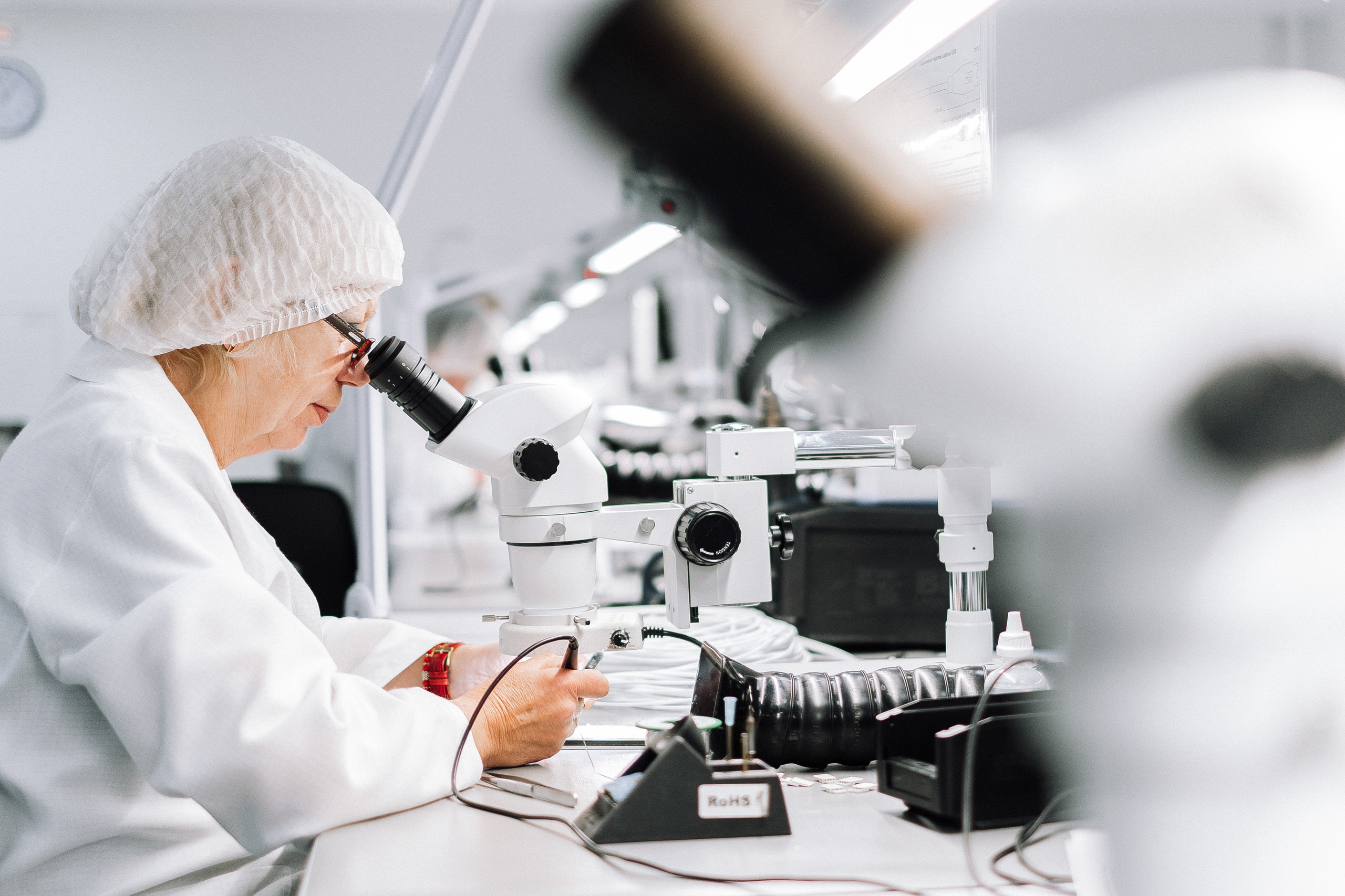 E & E Cable Solutions Factory. Ivan Skufinsky — wedding and family photographer in Vancouver