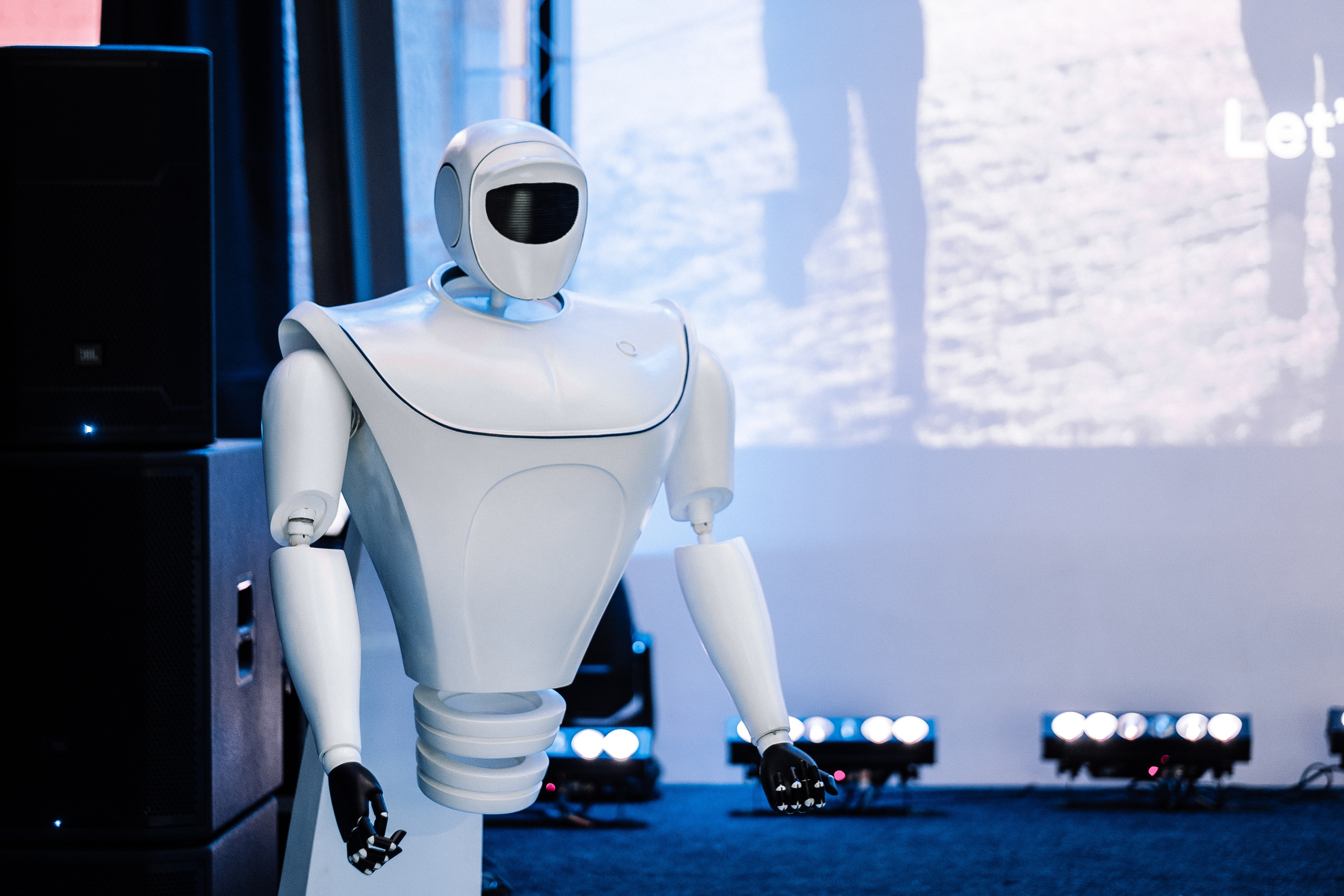 ZEO Alliance 24.10.19 party. Ivan Skufinsky — wedding and family photographer in Vancouver