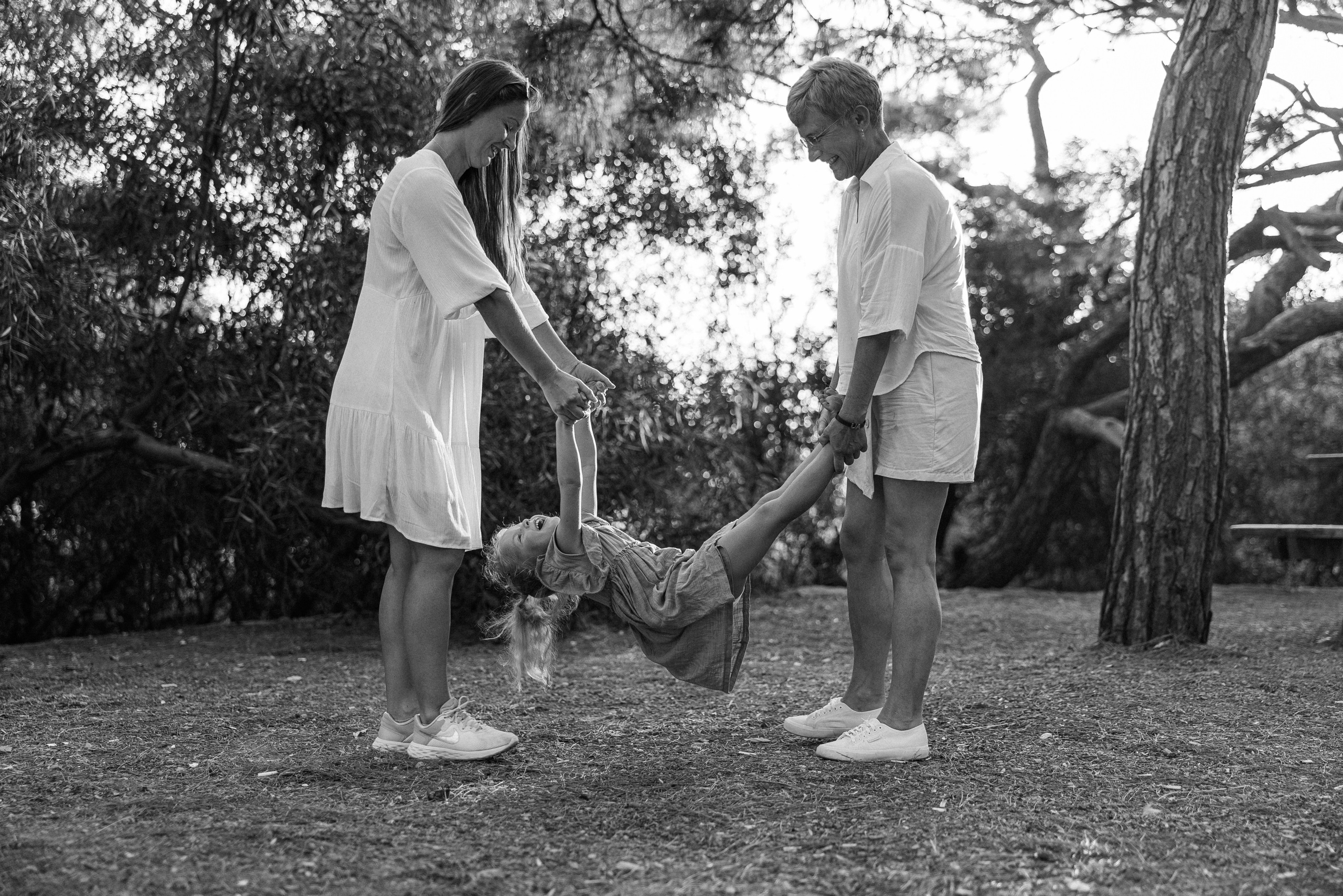 Семейная детская фотосессия Ванкувер. Ivan Skufinsky — wedding and family photographer in Vancouver