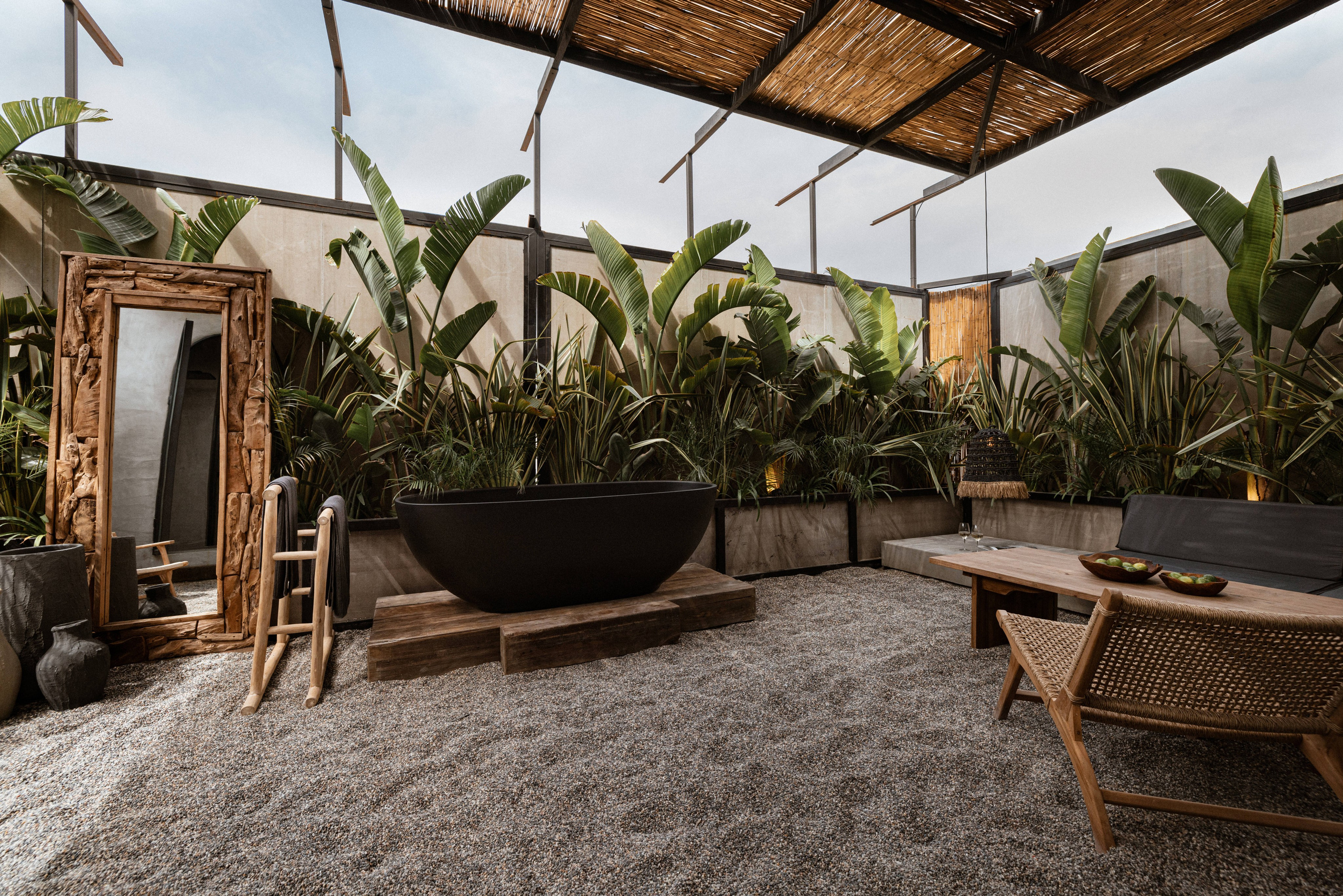 Interior photography and video shooting of a hotel in Bali style. Ivan Skufinsky — wedding and family photographer in Vancouver