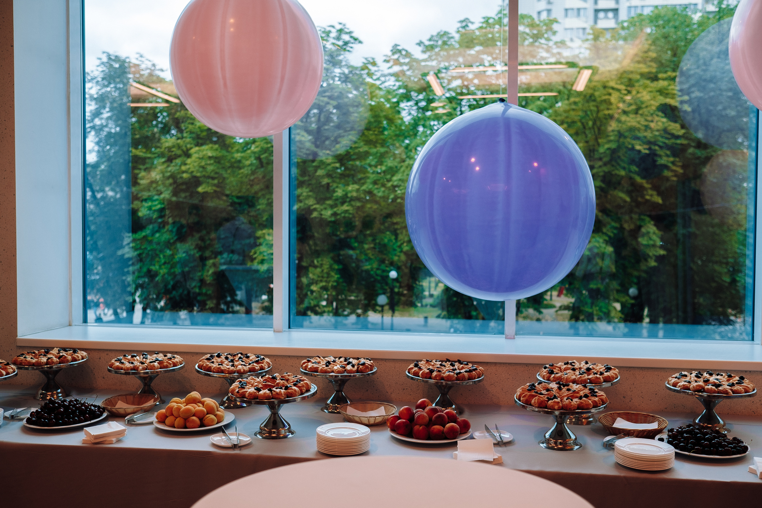 Выпускной 153 Гимназия. Ivan Skufinsky — wedding and family photographer in Vancouver