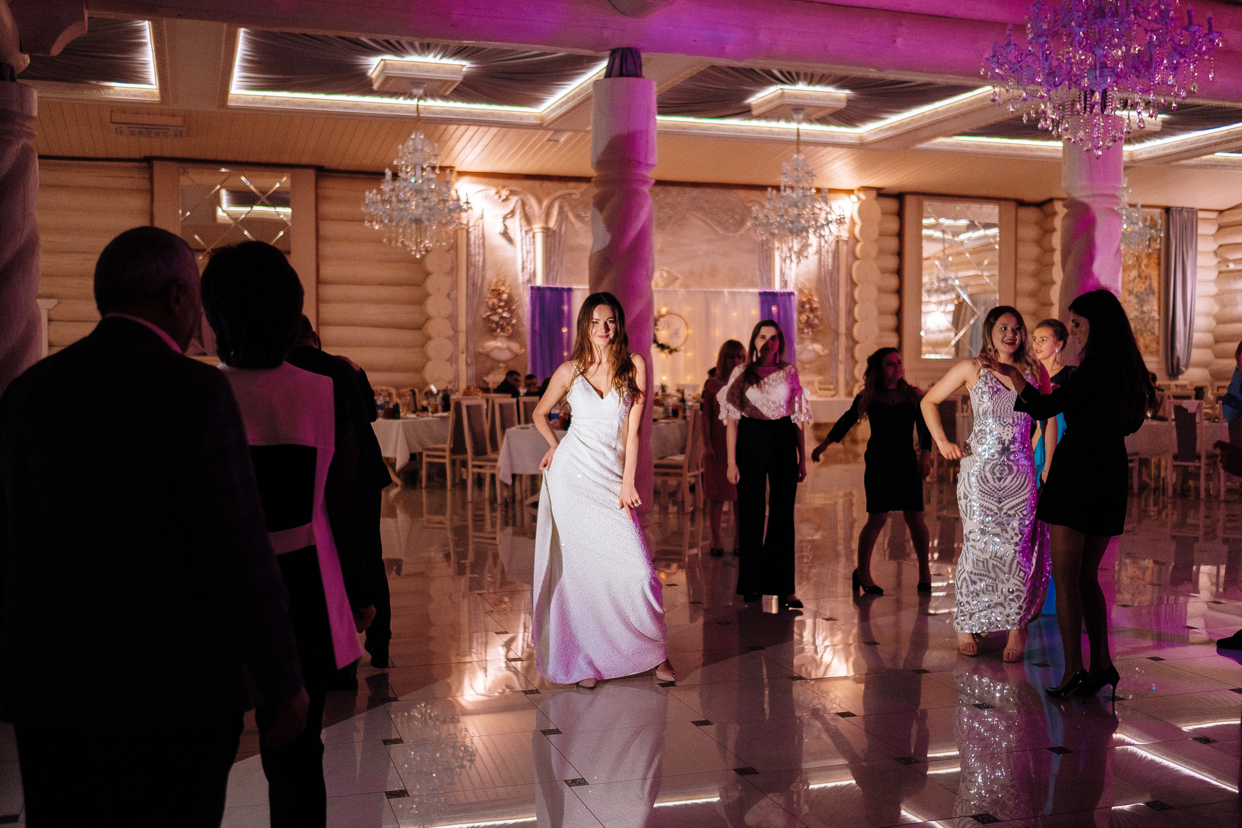 2019.09.28 Wedding Story DA Versal. Ivan Skufinsky — wedding and family photographer in Vancouver