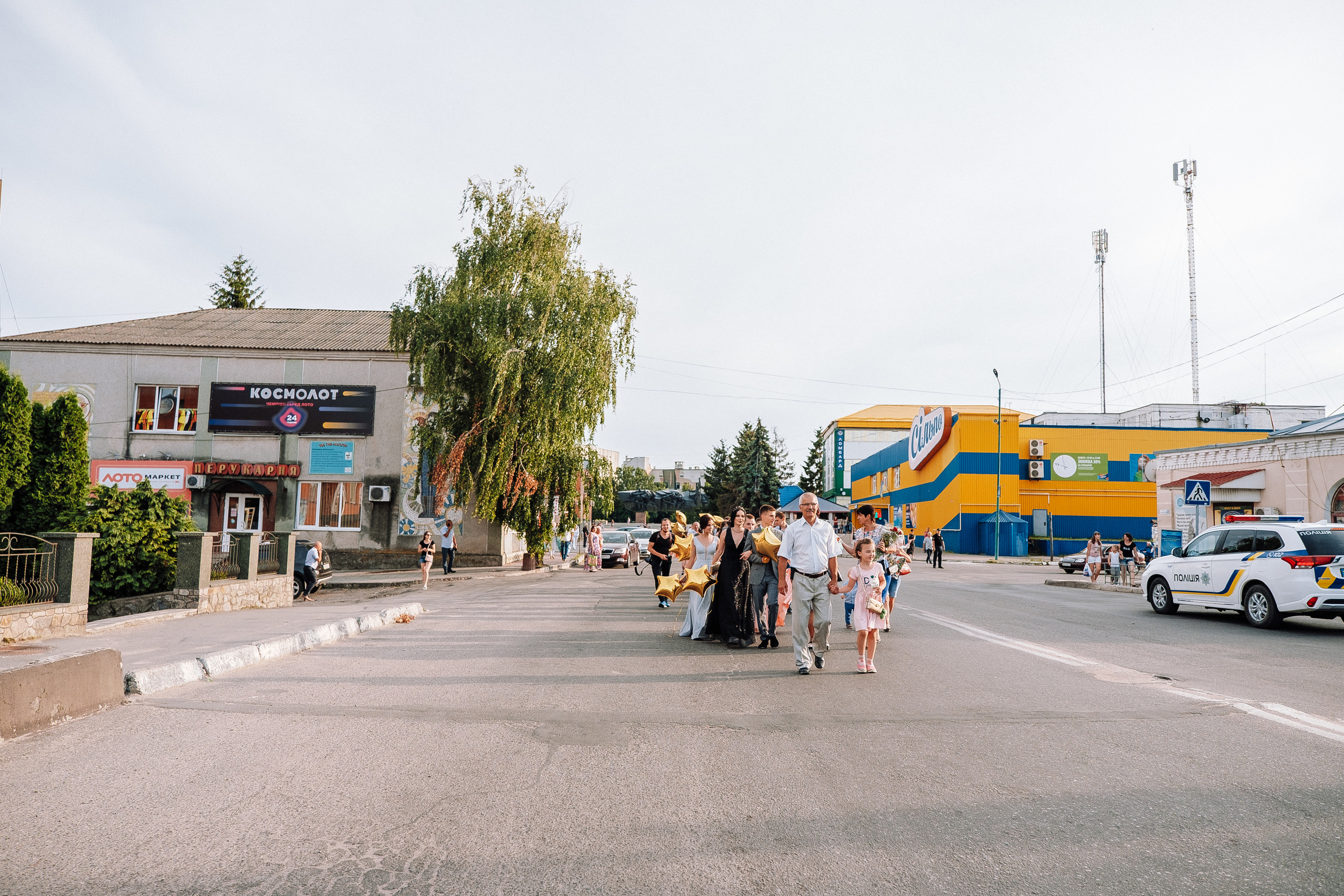 Выпускной школа номер 3. Хмельник. Ivan Skufinsky — wedding and family photographer in Vancouver