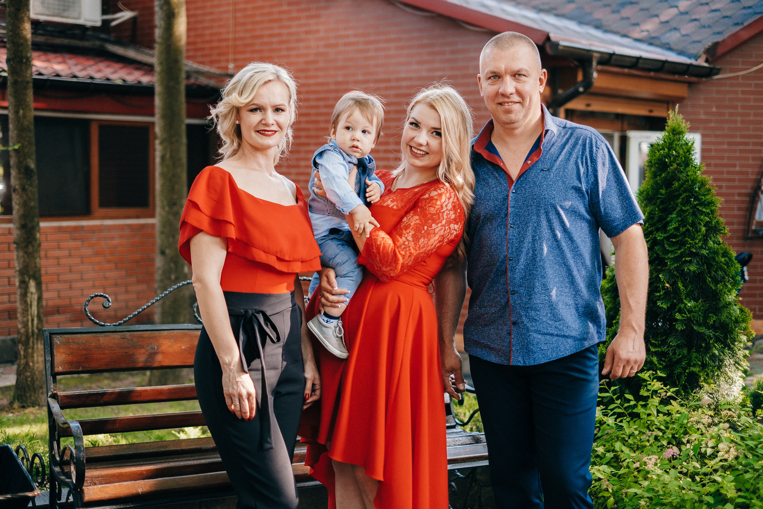 День Рождения Илюшка ресторан Лесной. Ivan Skufinsky — wedding and family photographer in Vancouver